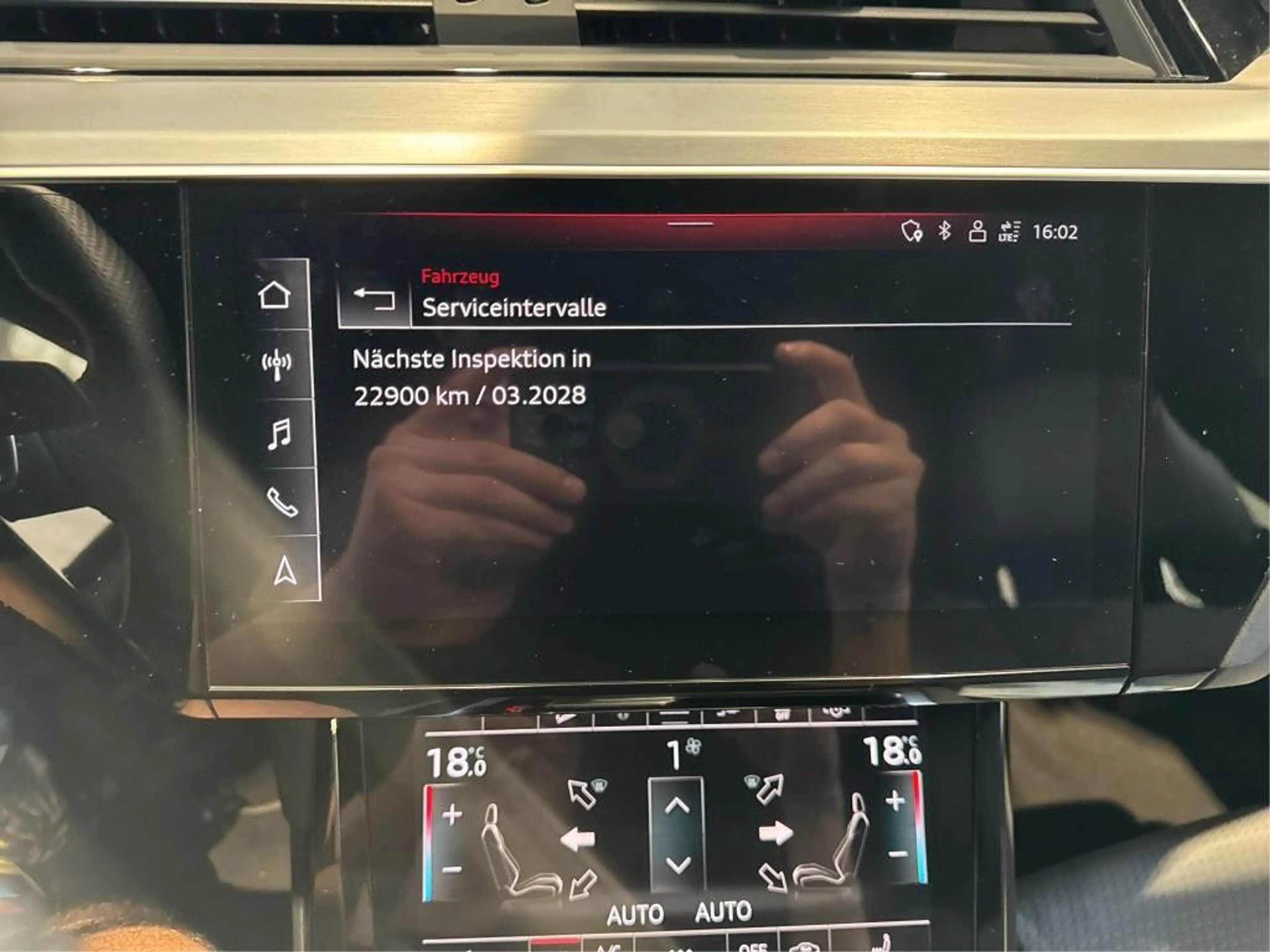 Audi e-tron Sportback 55 quattro AHK/HUD/PANO/SHZ — photo 12