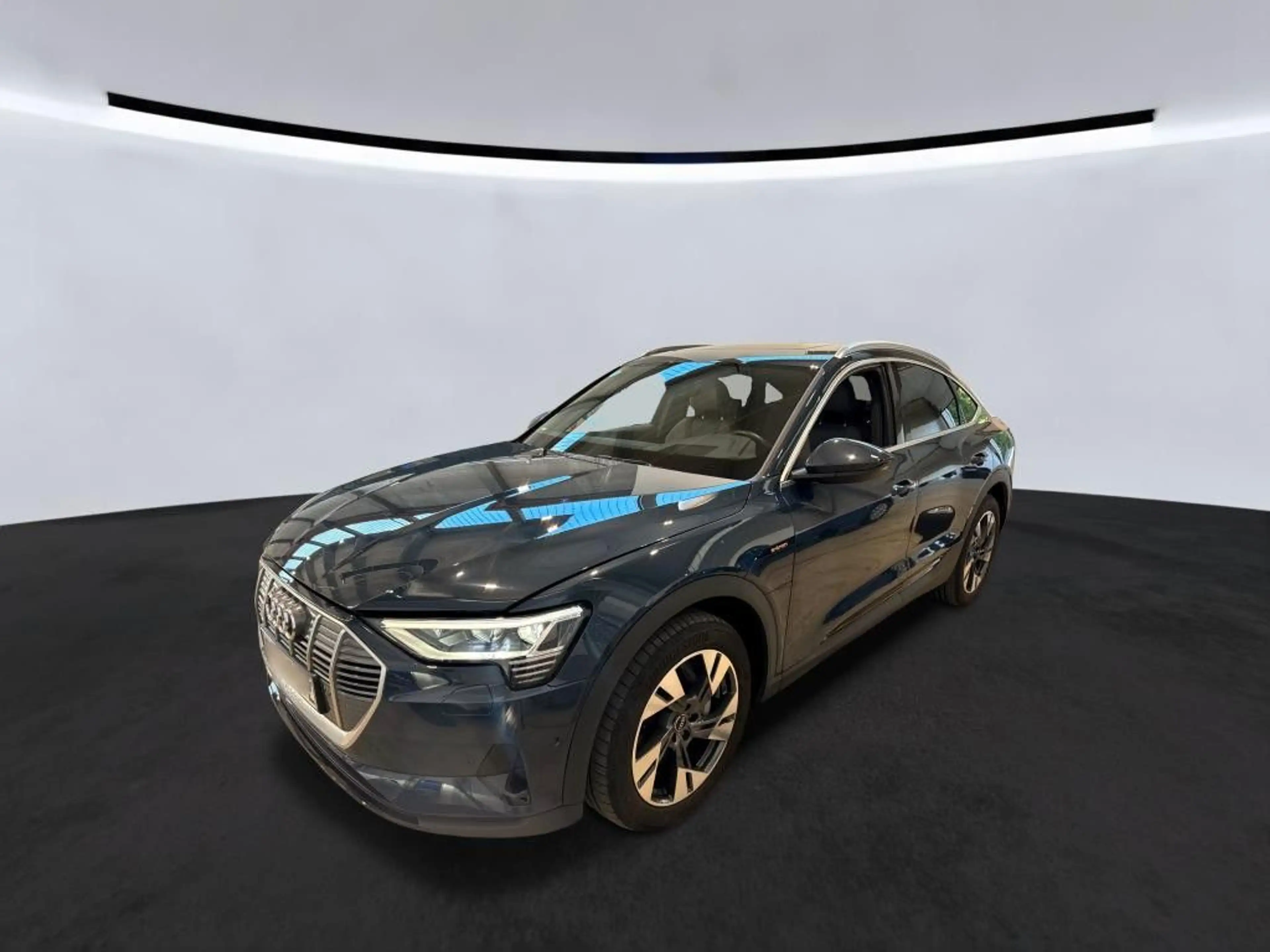 Audi e-tron Sportback 55 quattro AHK/HUD/PANO/SHZ