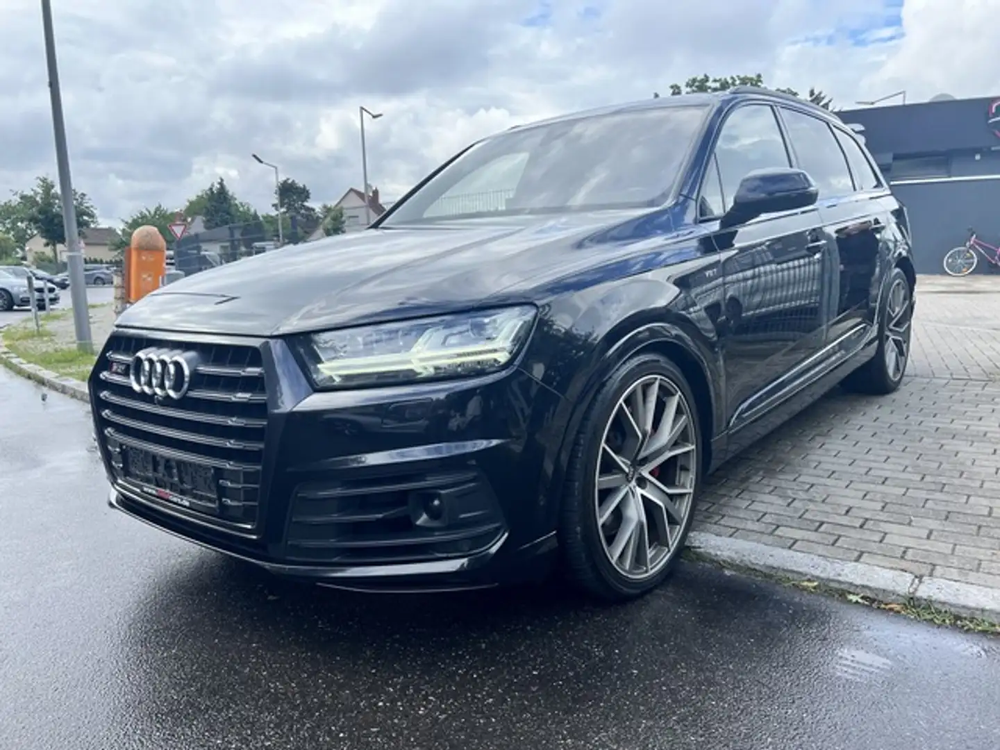 Audi SQ7 4.0 TDI*MATRIX*PANO*HUD*360*ACC*7.SITZE Schwarz - 1