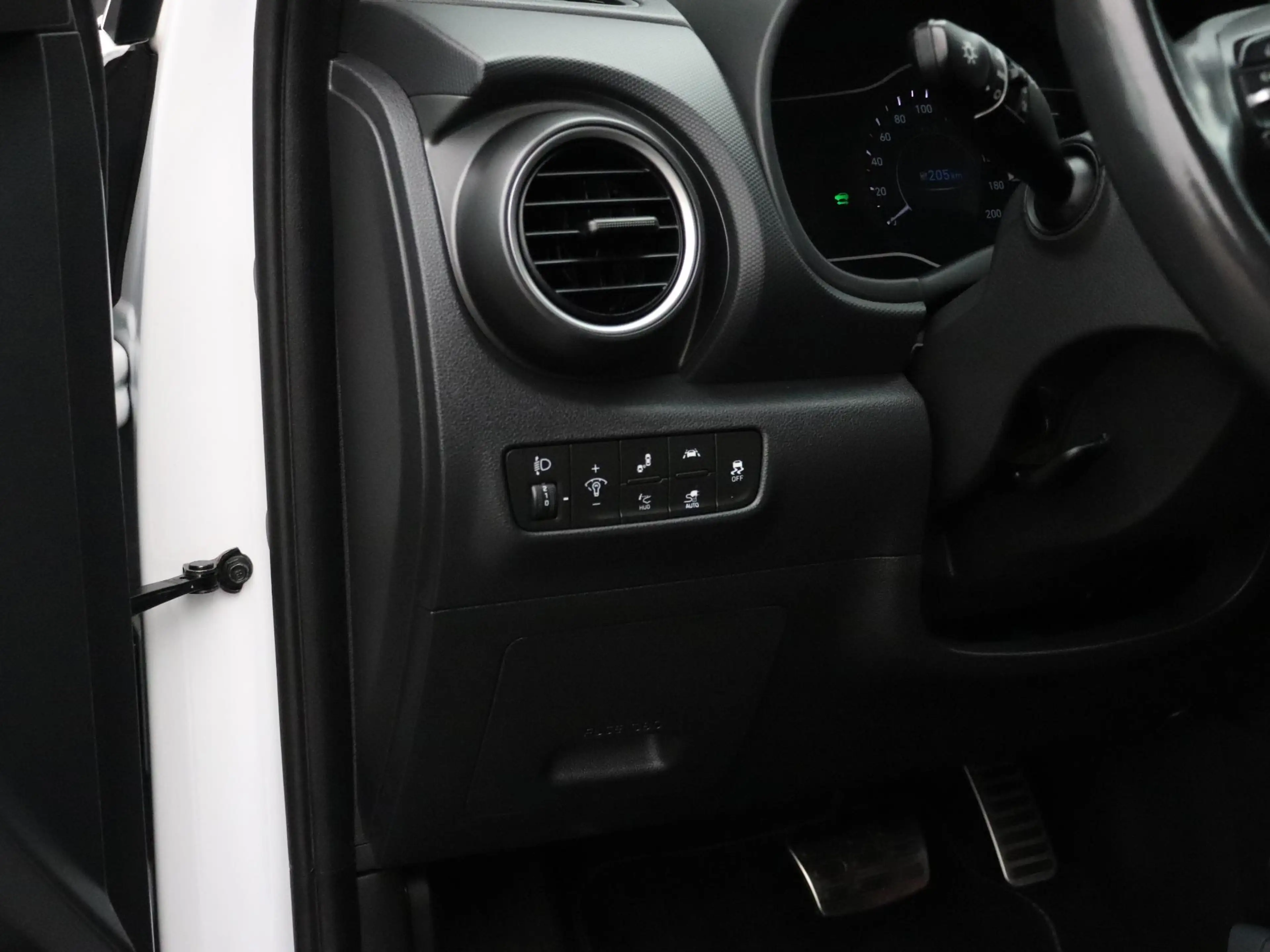 Hyundai KONA EV Fashion 64 kWh 3 FASE | FACE-LIFT | CAMERA | HE — photo 17