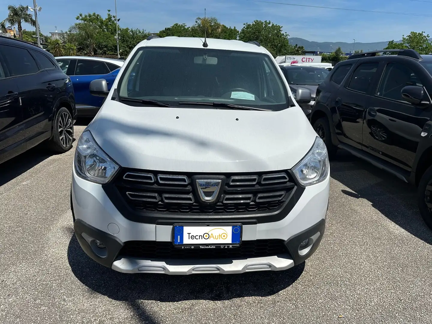 Dacia Lodgy Lodgy Stepway 1.5 blue dci s Bianco - 2