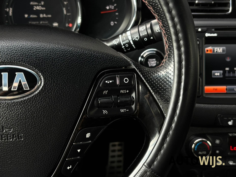 Kia Ceed / cee'd 1.6 GT|204PK|Xenon|Pano|Camera|Stuurverw — photo 18