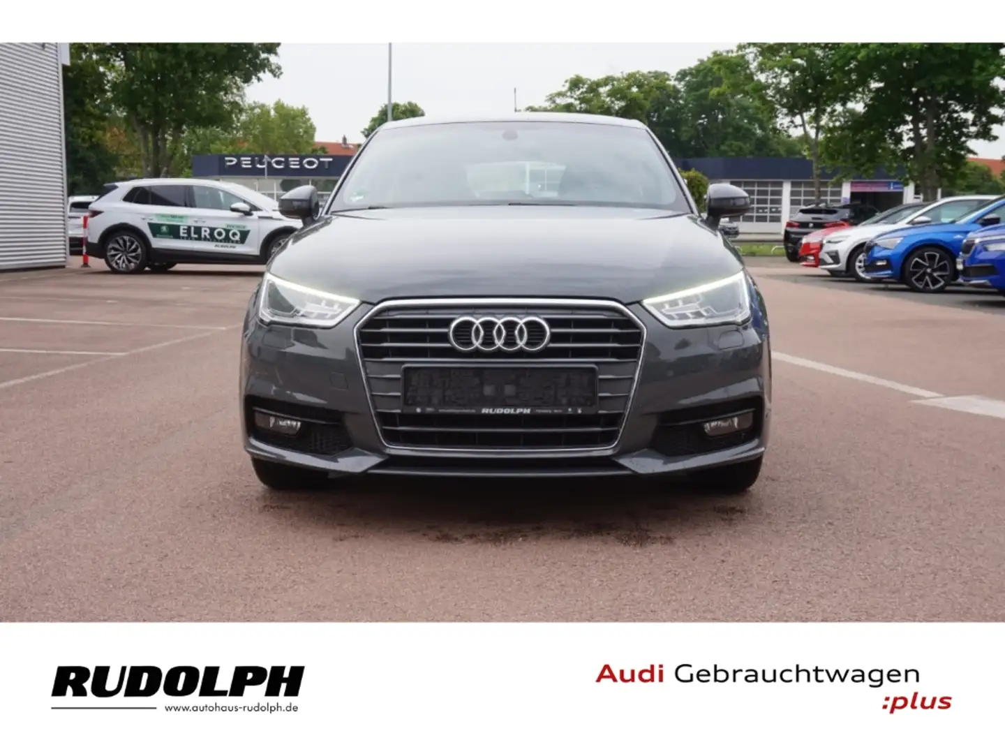 Audi A1 Sportback sport 1.0 TFSI S-tronic XENON PDC  Bose Grau - 2