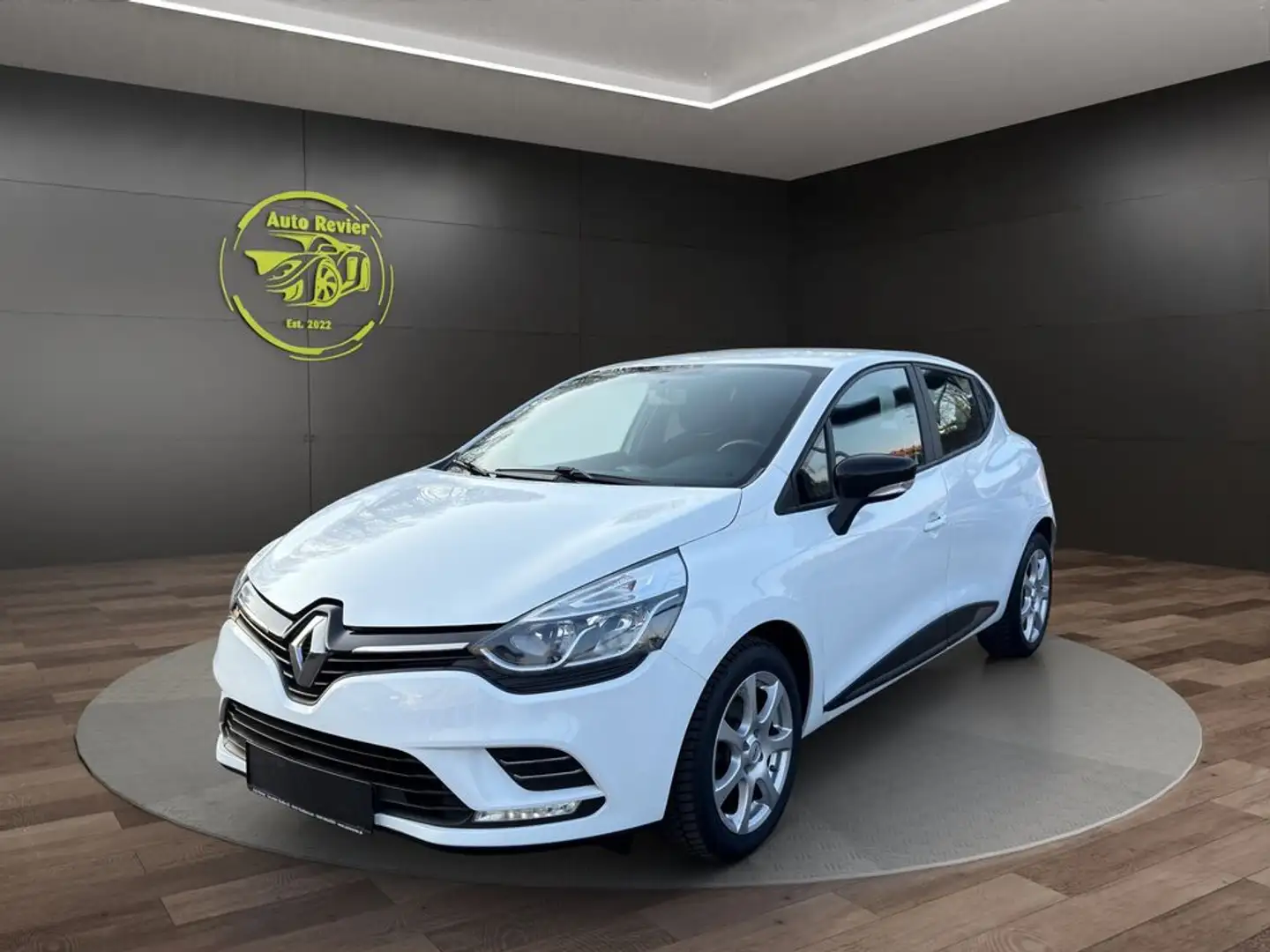 Renault Clio 4ever Weiß - 1