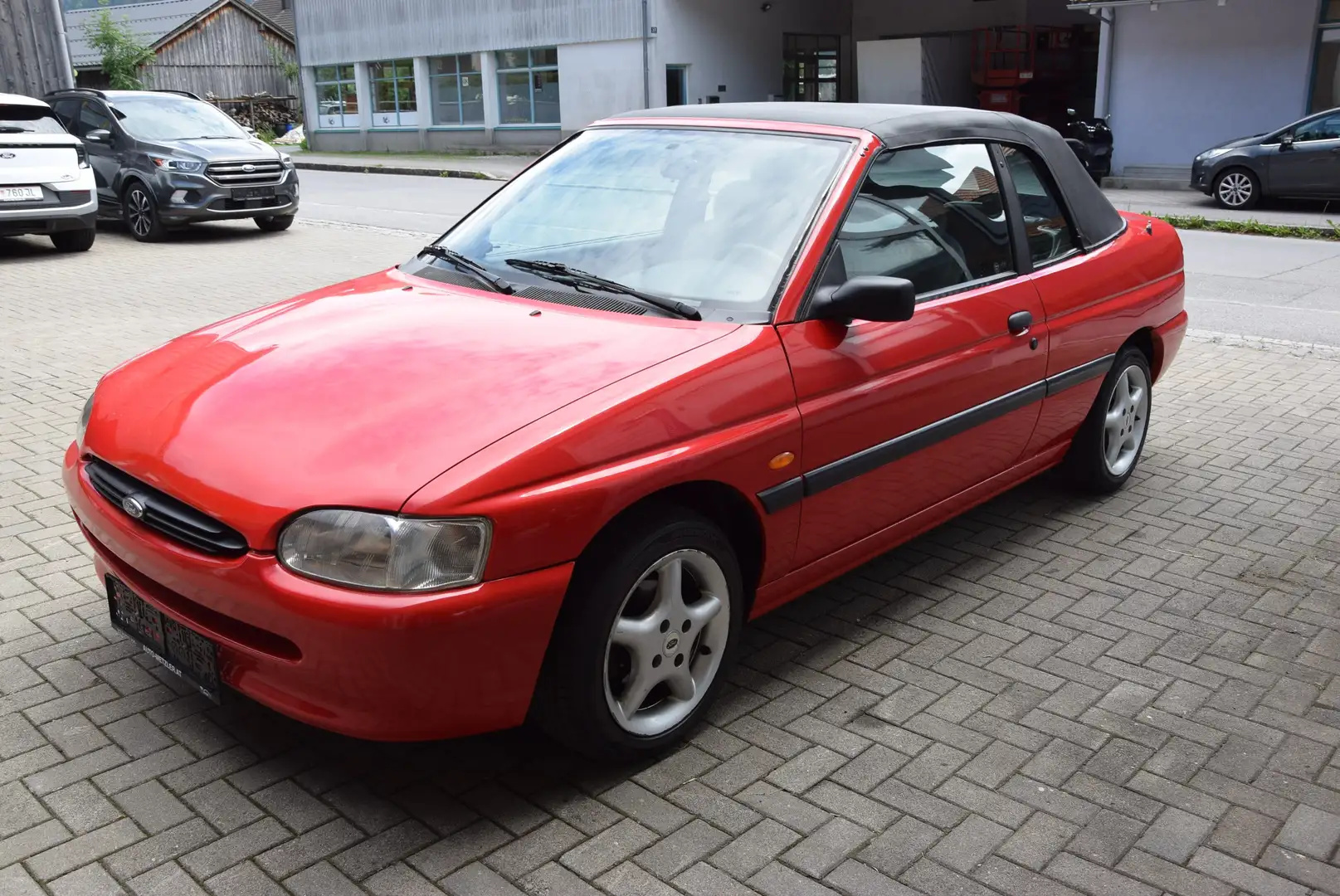 Ford Escort **Cabrio**Vermittlungsverkauf** Rouge - 2