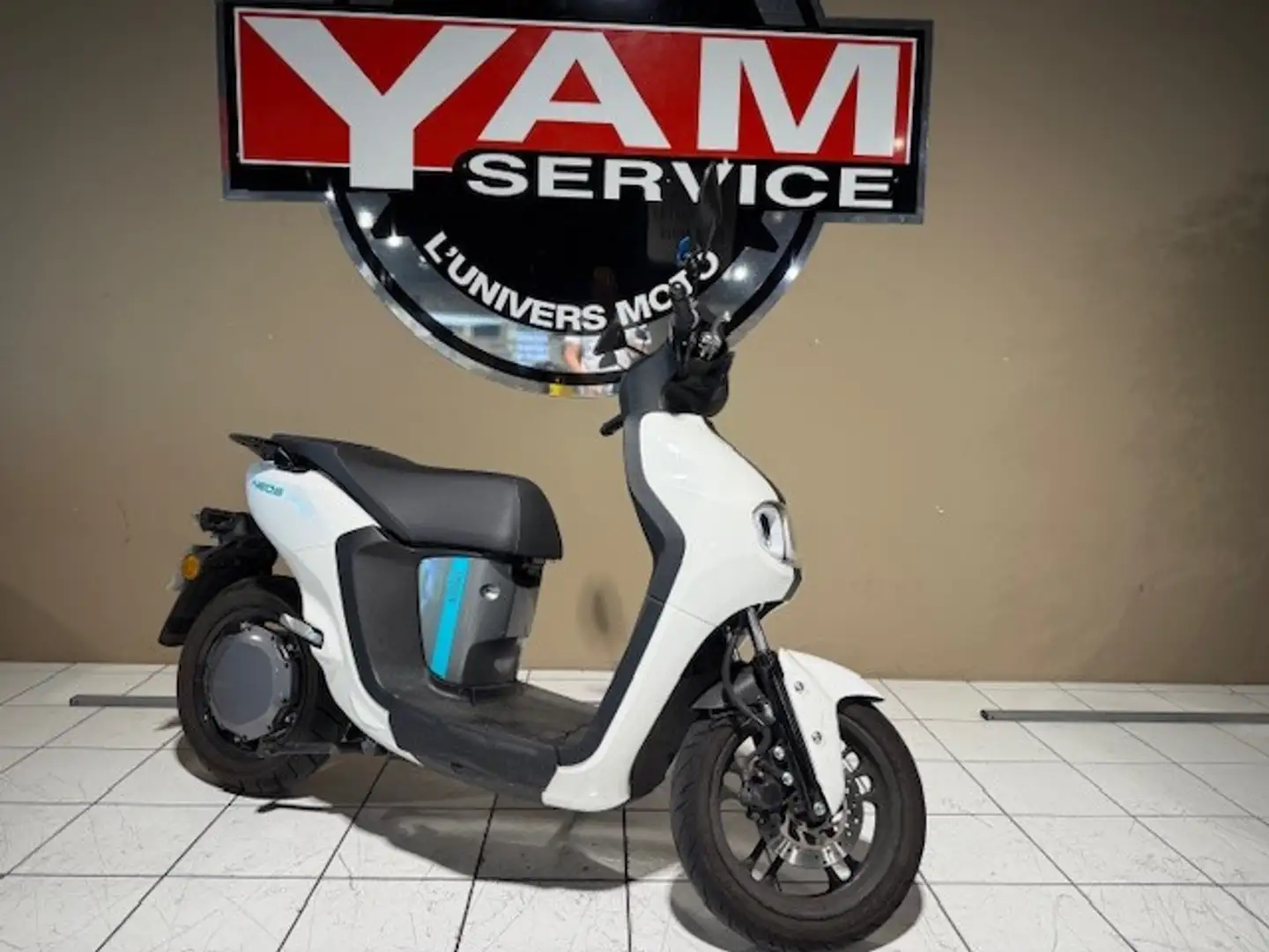 Yamaha NEOs 50 Bílá - 1