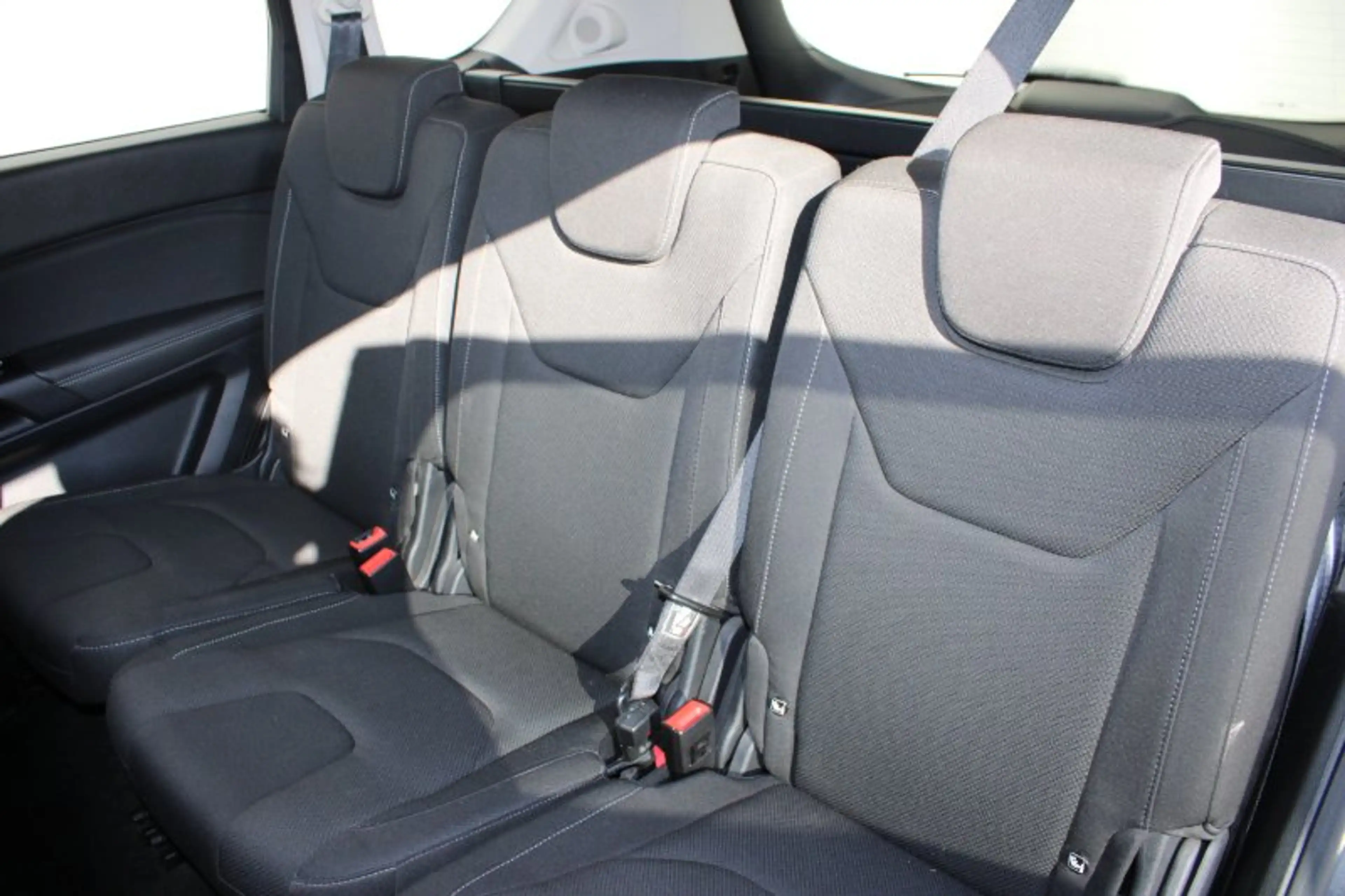 Ford S-Max S-Max 1.5i Airco/Navi/Cruise inclusief 3 JAAR garantie — photo 10