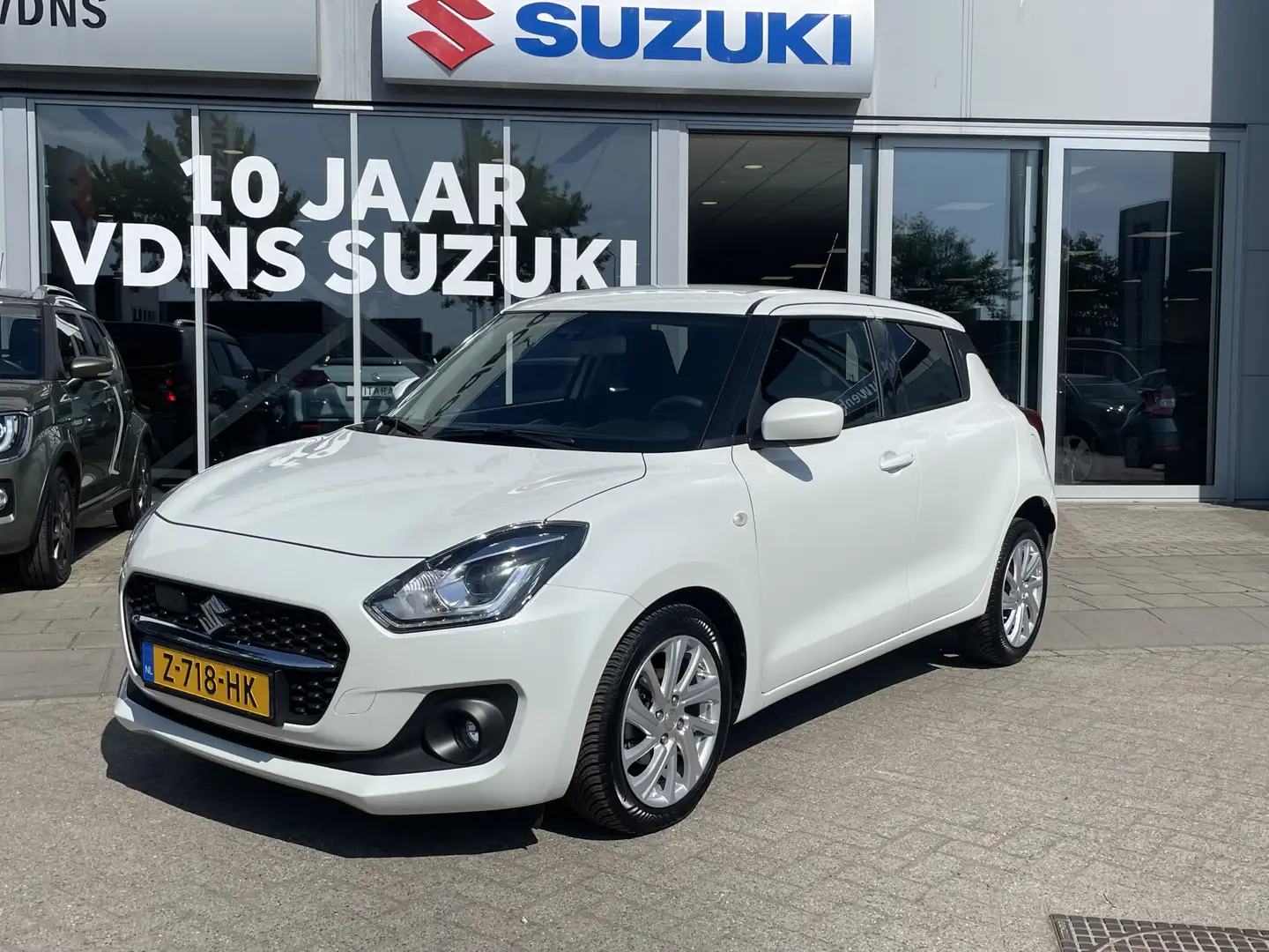 Suzuki Swift 1.2 Select Smart Hybrid Fabrieksgarantie All Seaso Blanc - 2