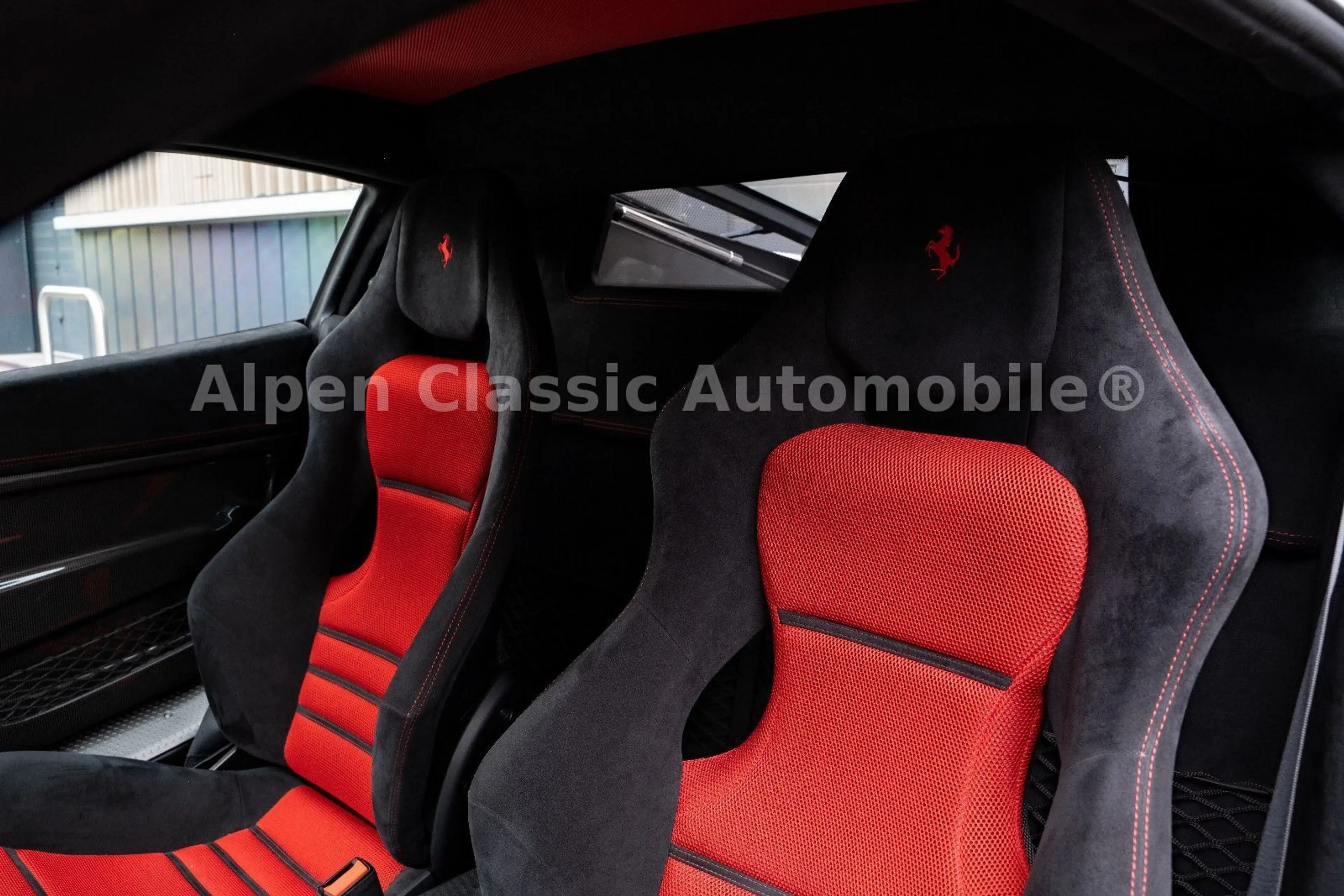 Ferrari 458 Speciale Carbon — photo 4