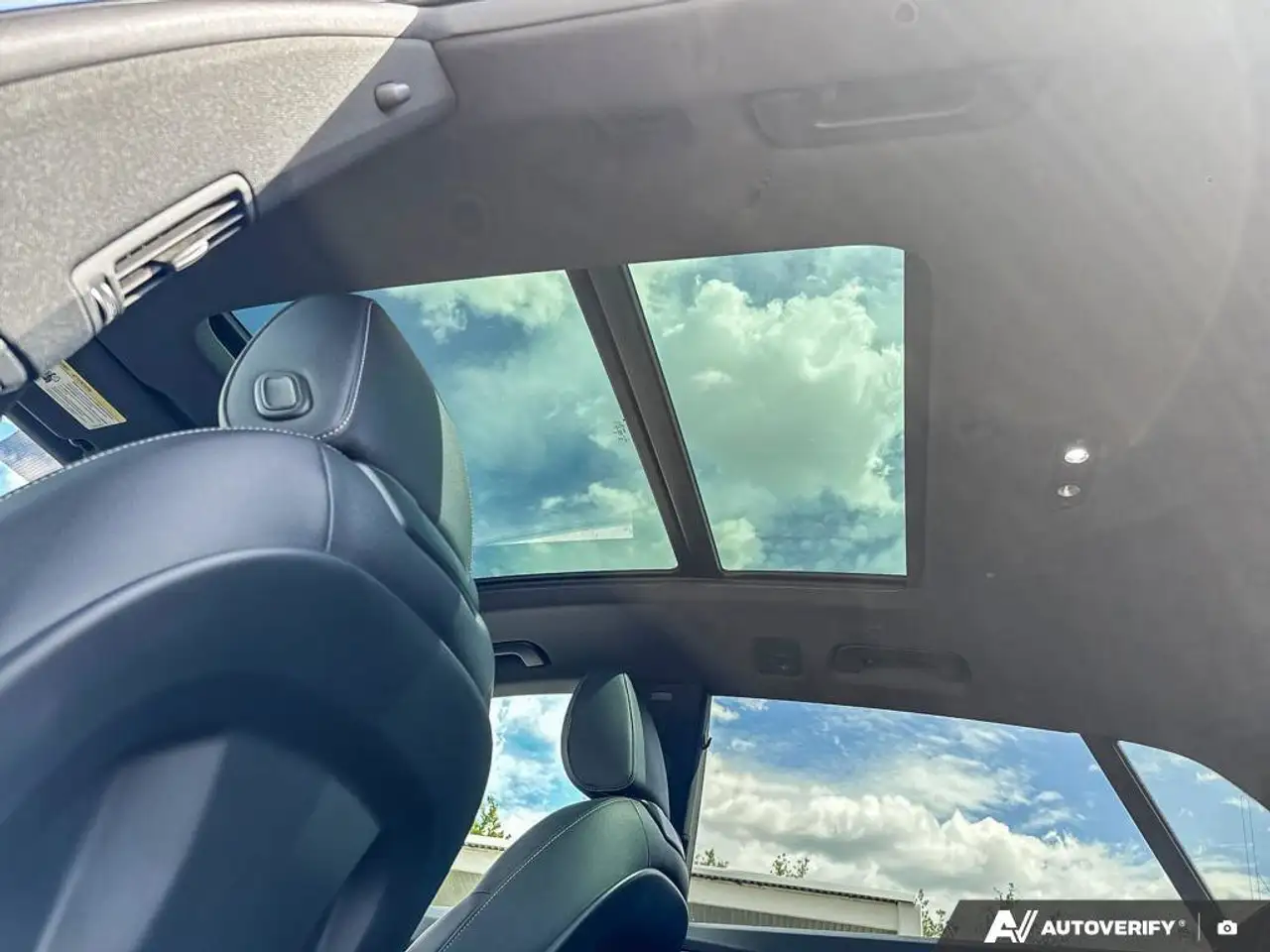 Audi Q8 снимка Audi Q8