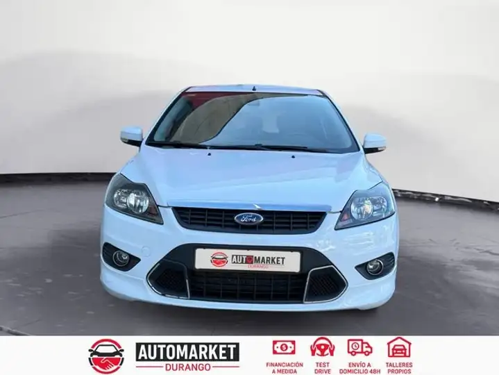 Ford Focus 2010, foto 8