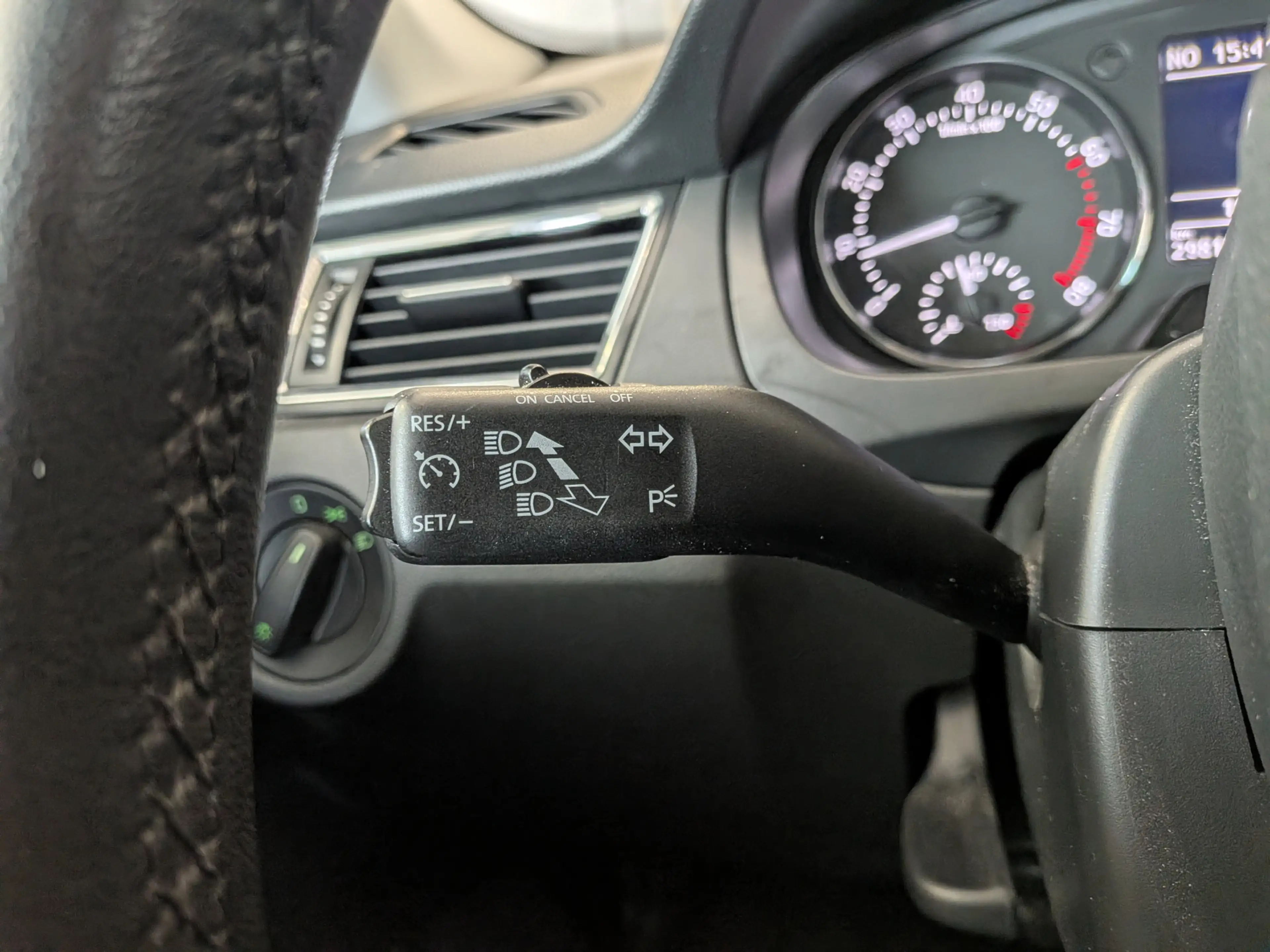 Skoda Rapid/Spaceback 1.2 TSI Greentech Elegance Businessline NAP 29.752 — photo 13