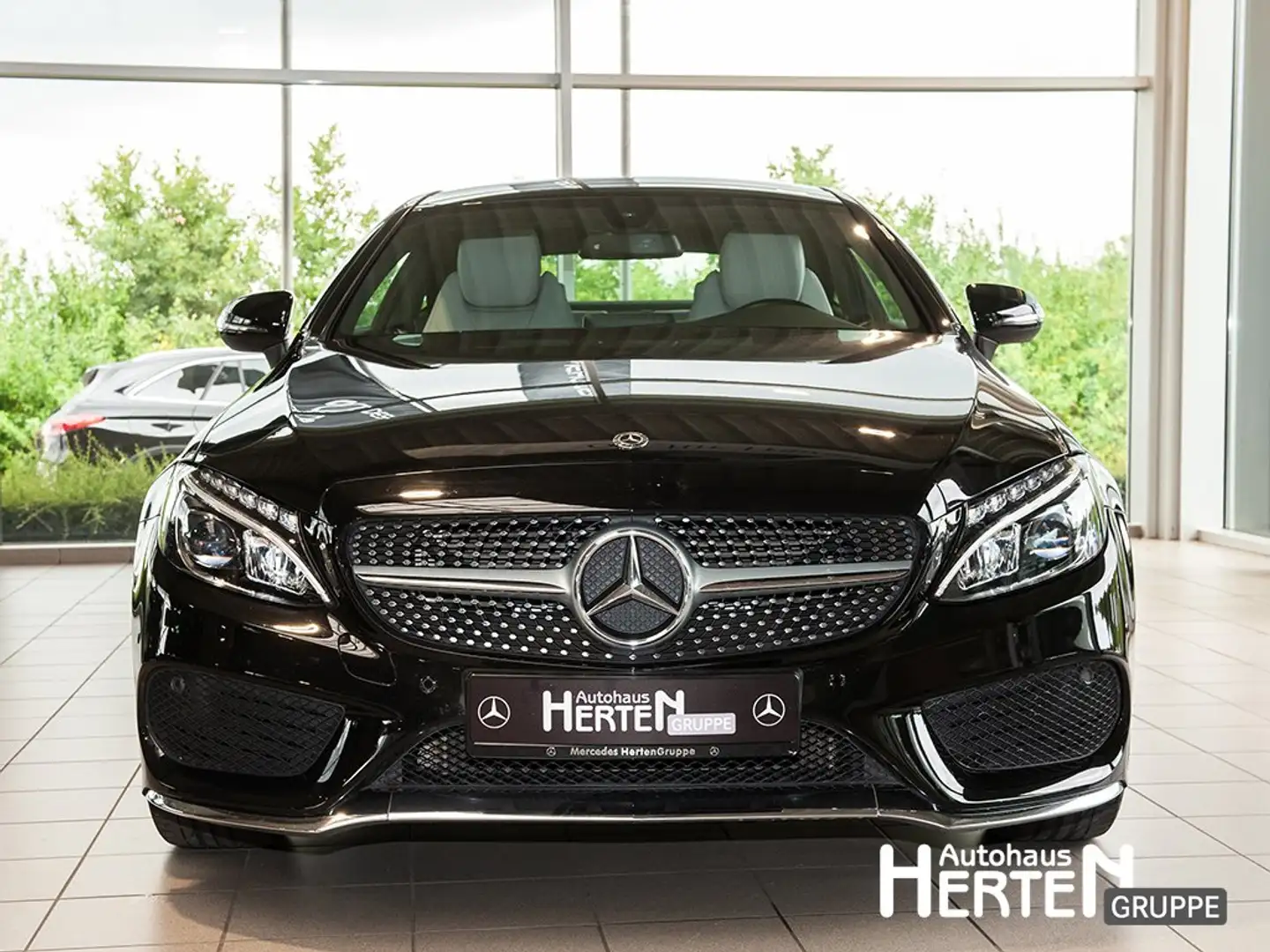 Mercedes-Benz C 180 AMG+PANO+LED+RÜCKFAHRKAMERA+PARK-PAKET Black - 2