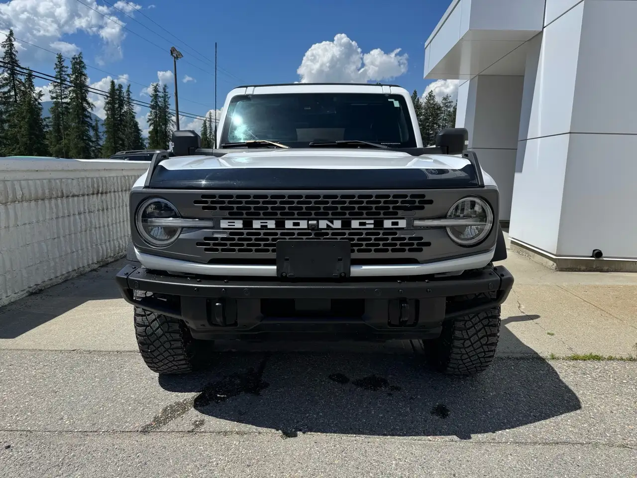 Ford Bronco снимка Ford Bronco