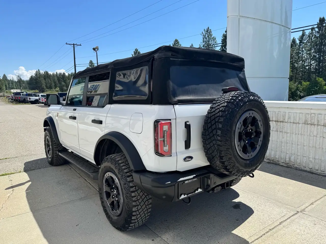 Ford Bronco снимка Ford Bronco