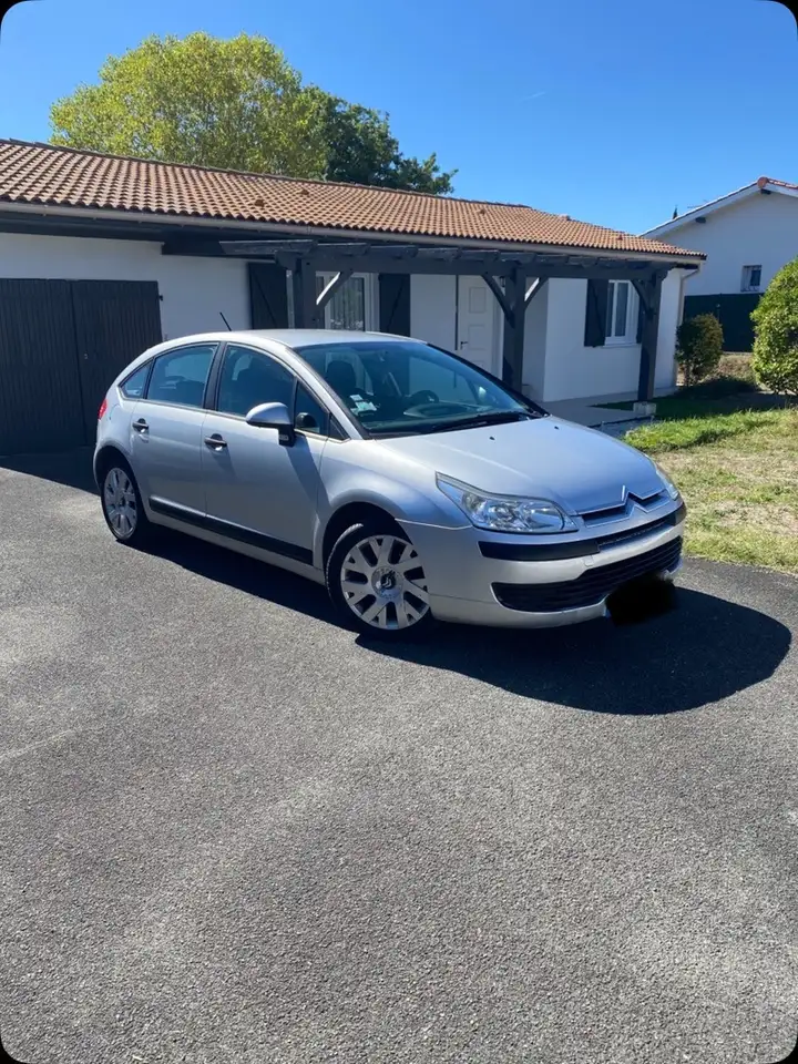 Citroën C4