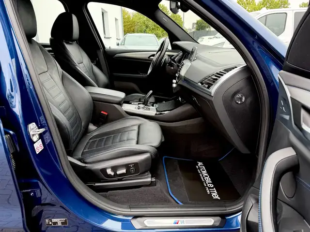 BMW X3 view 13
