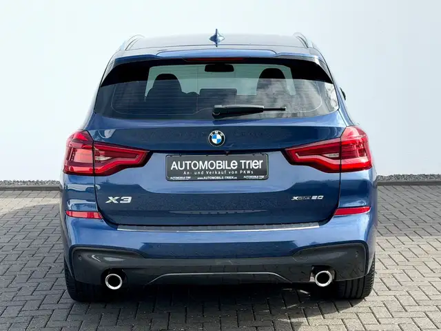 BMW X3 view 6