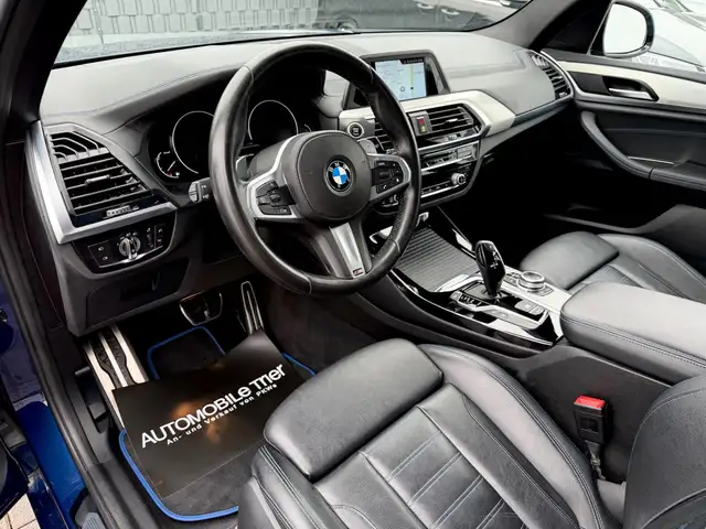 BMW X3 view 10