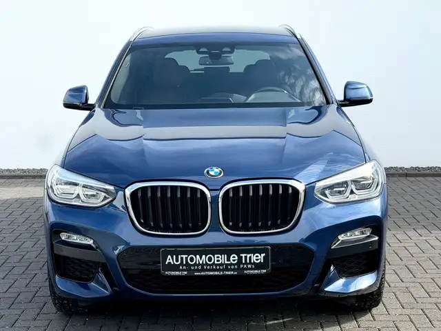 BMW X3 view 2