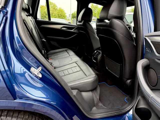 BMW X3 view 15