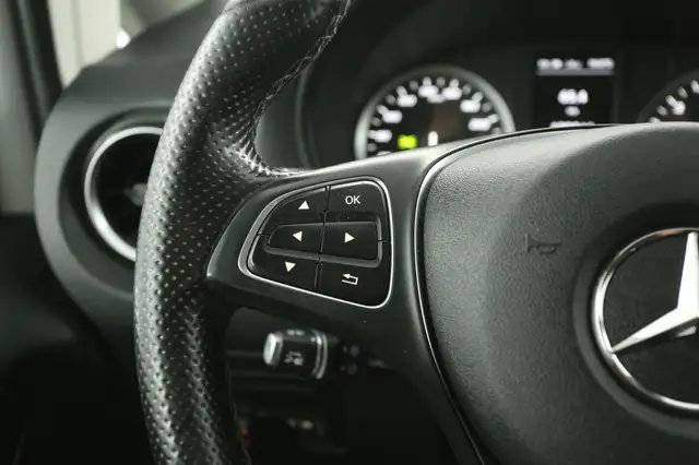 Mercedes-Benz Vito view 15