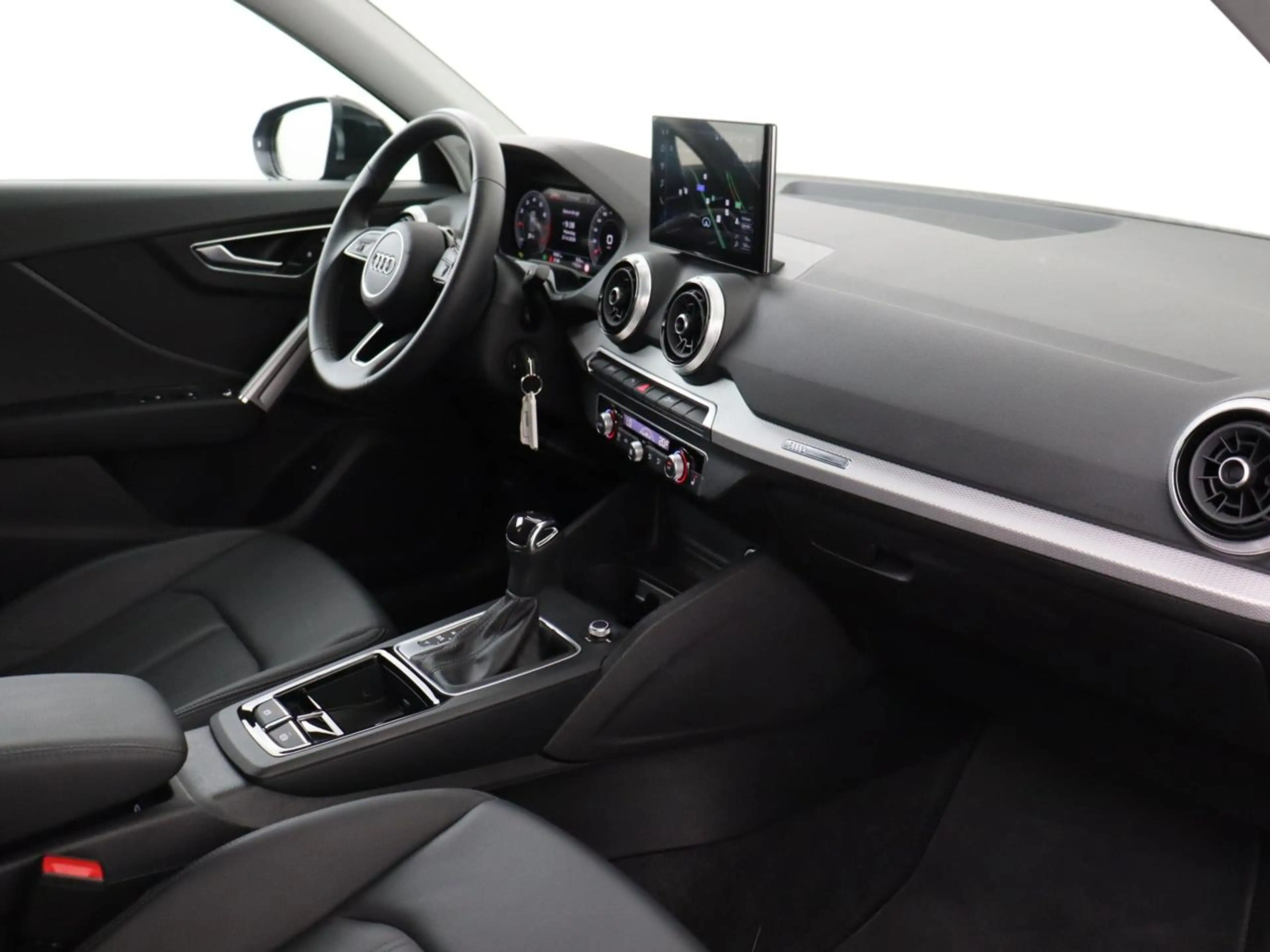 Audi Q2 Business Edition S line 35 TFSI 110(150) kW(ch) S tronic — photo 3