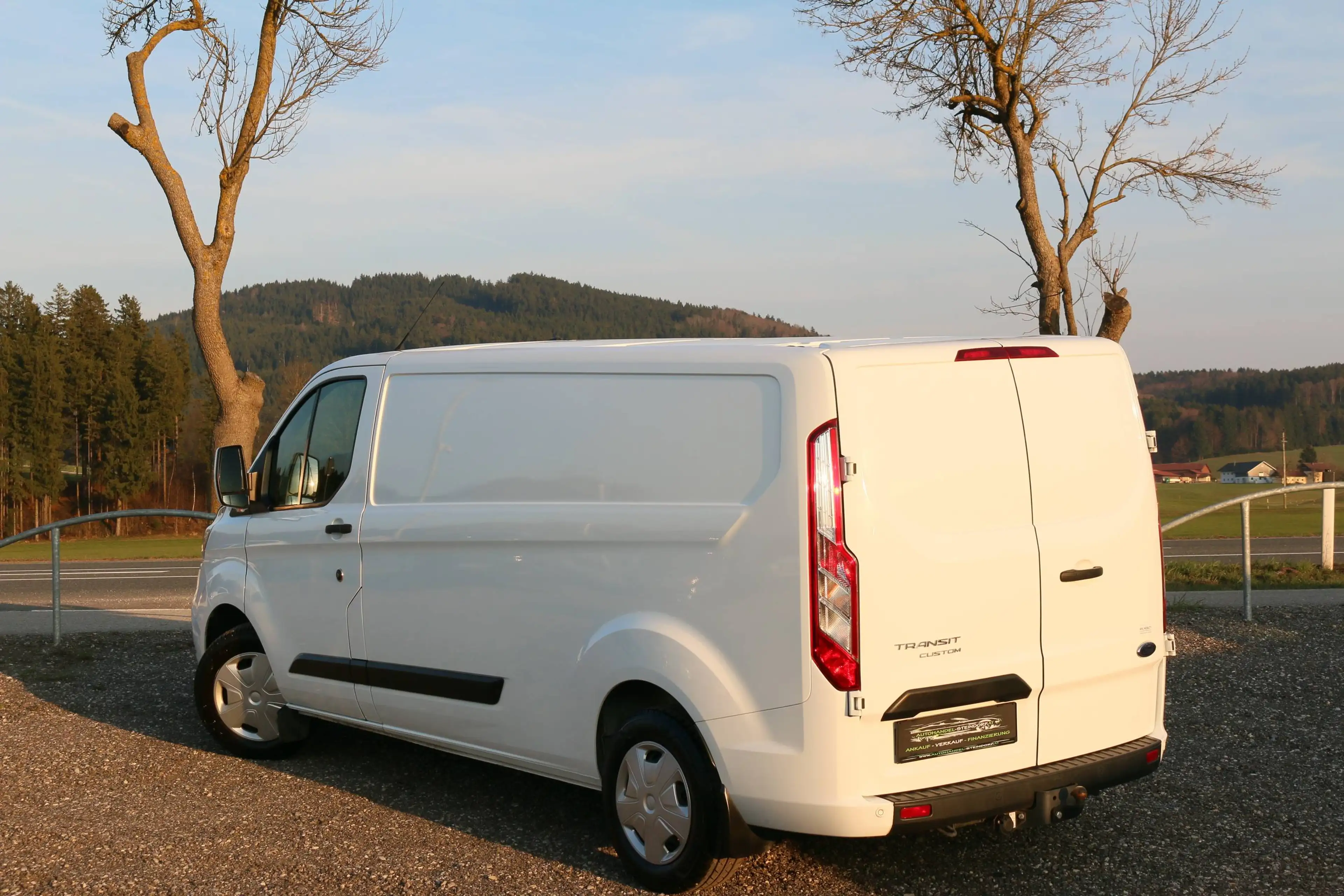 Ford Transit Custom 2,0 TDCI*Lang*Flügeltüre*Top Zustand — photo 3