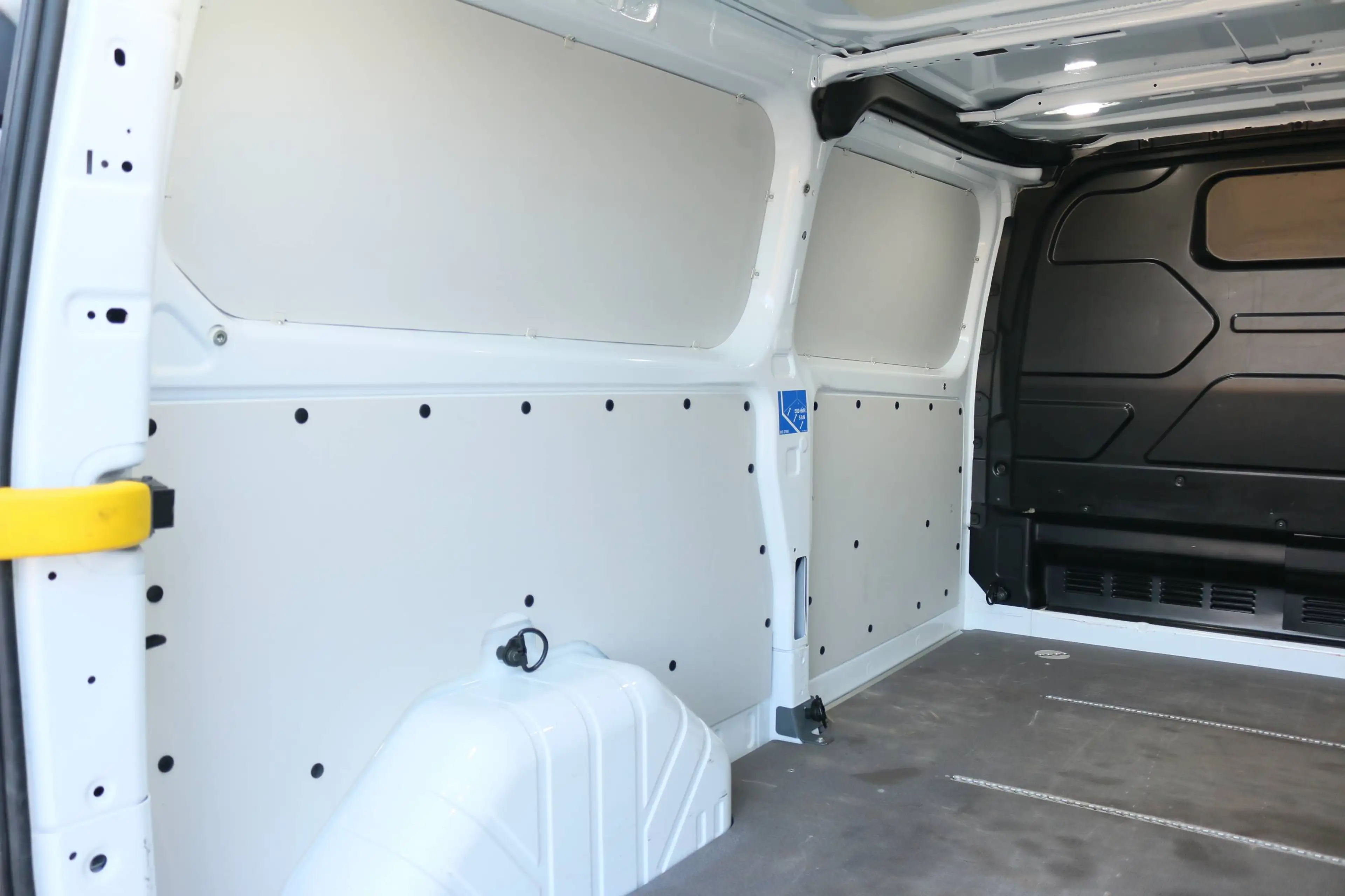 Ford Transit Custom 2,0 TDCI*Lang*Flügeltüre*Top Zustand — photo 13
