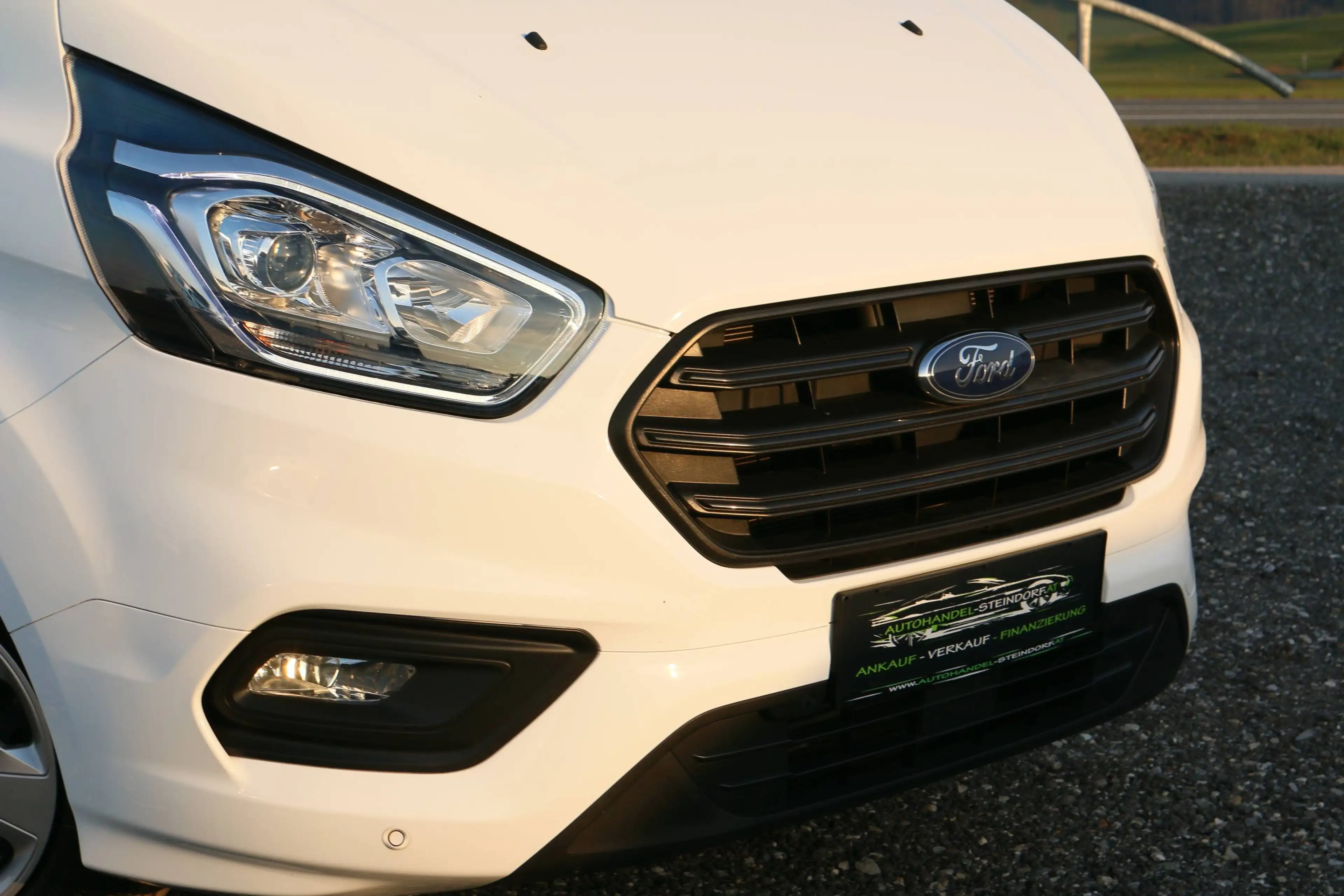 Ford Transit Custom 2,0 TDCI*Lang*Flügeltüre*Top Zustand — photo 4