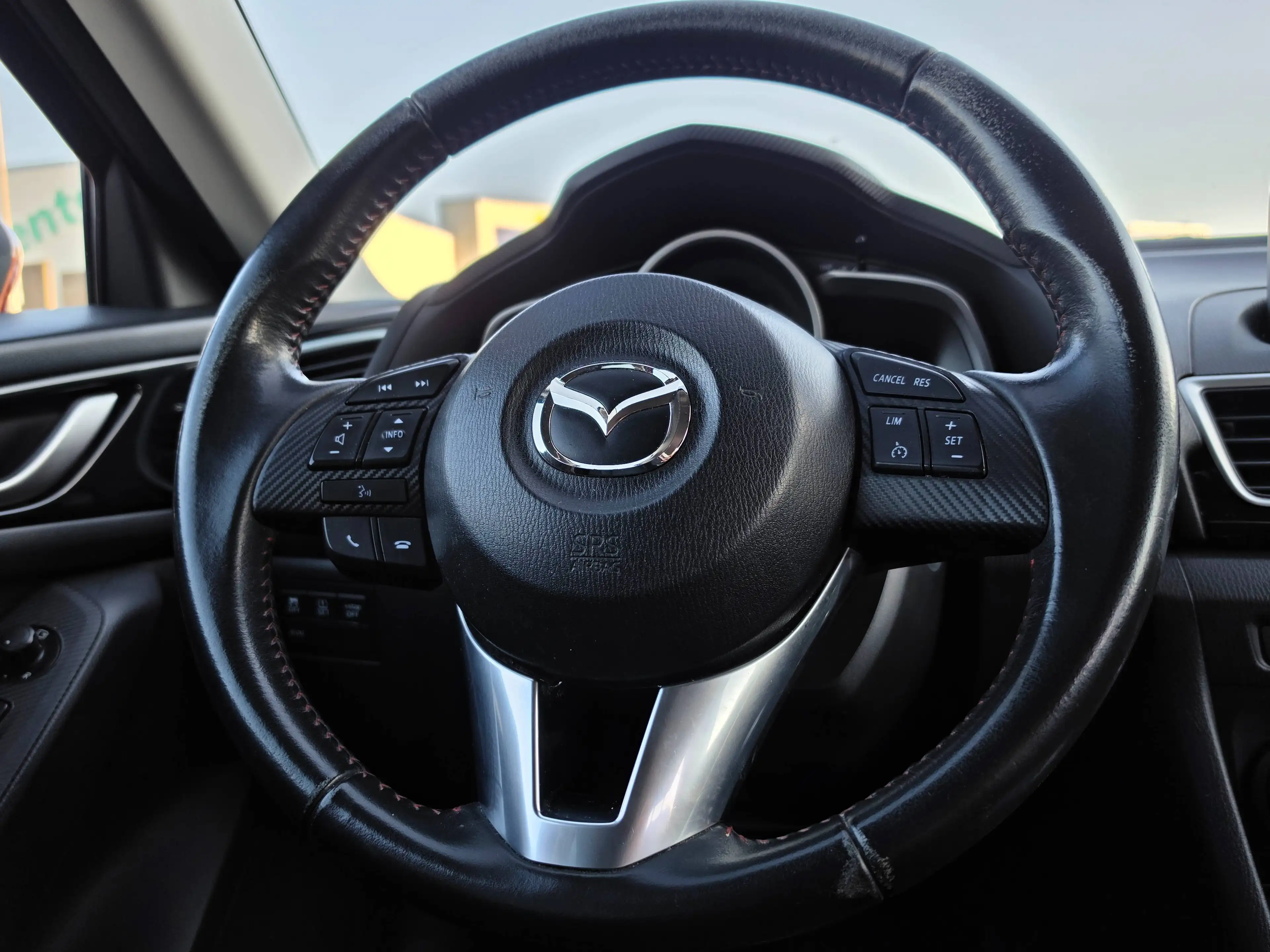 Mazda 3 Center-Line AUTOMATIK — photo 12