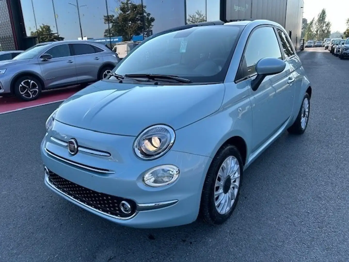Fiat 500 Hybrid Dolcevita Grijs - 1