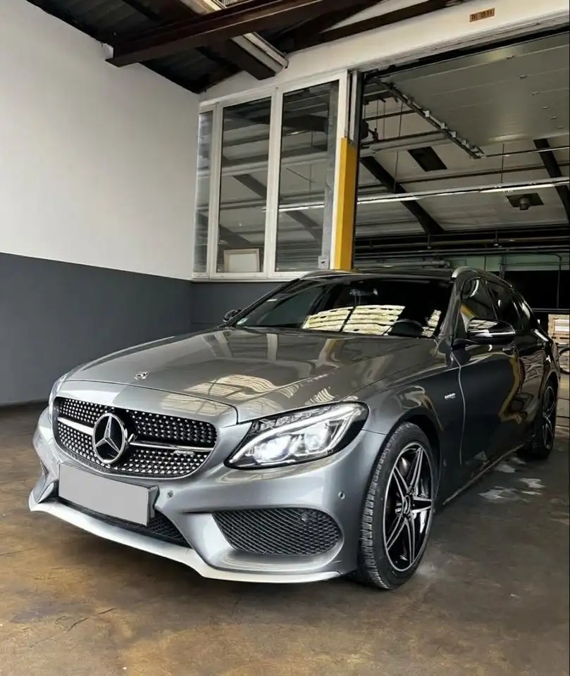 Mercedes-Benz C 43 AMG