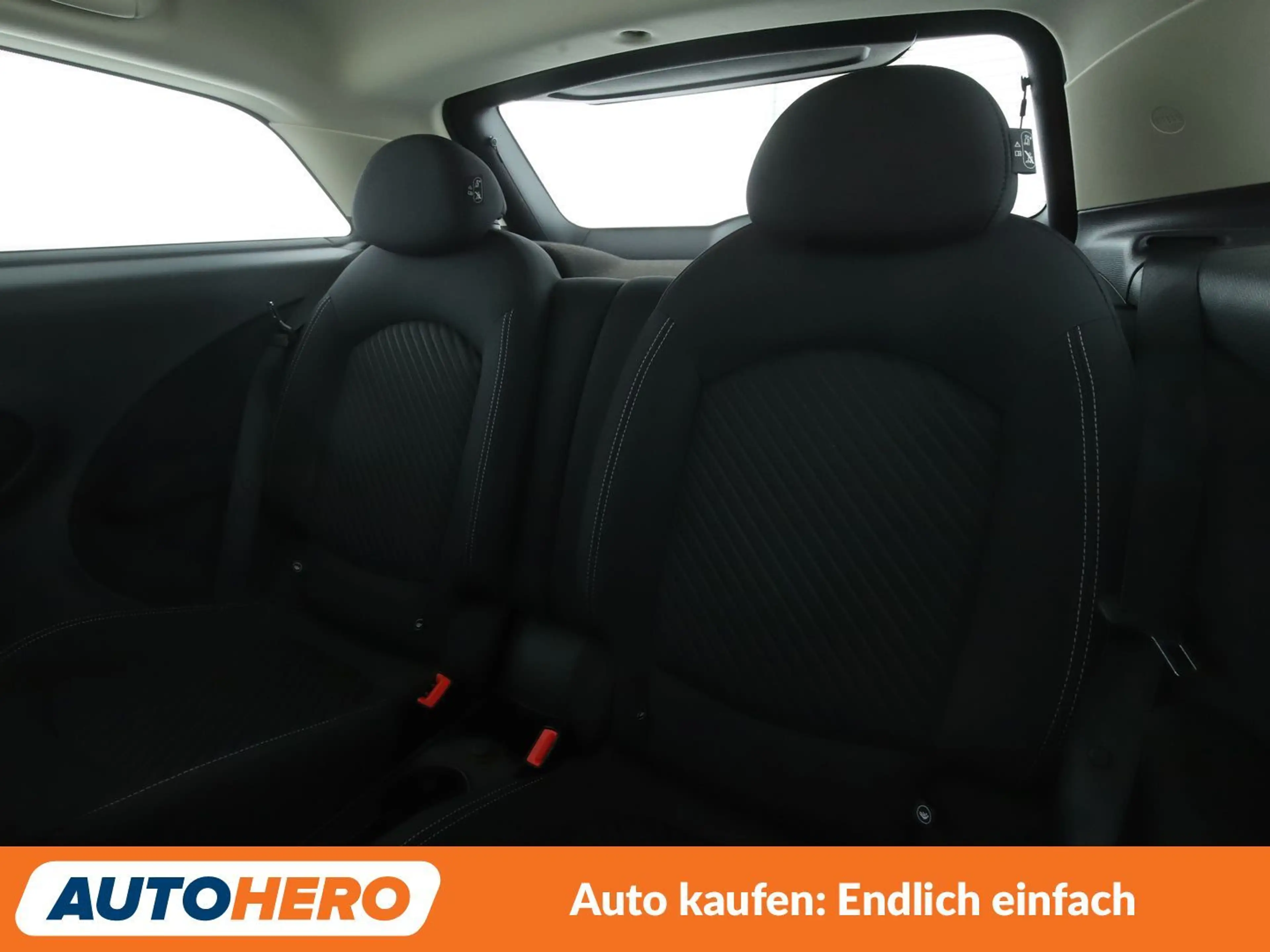 MINI Cooper Paceman Cooper ALL4 Aut.*NAVI*BI-XENON*TEMPO*PDC*SHZ* — photo 14