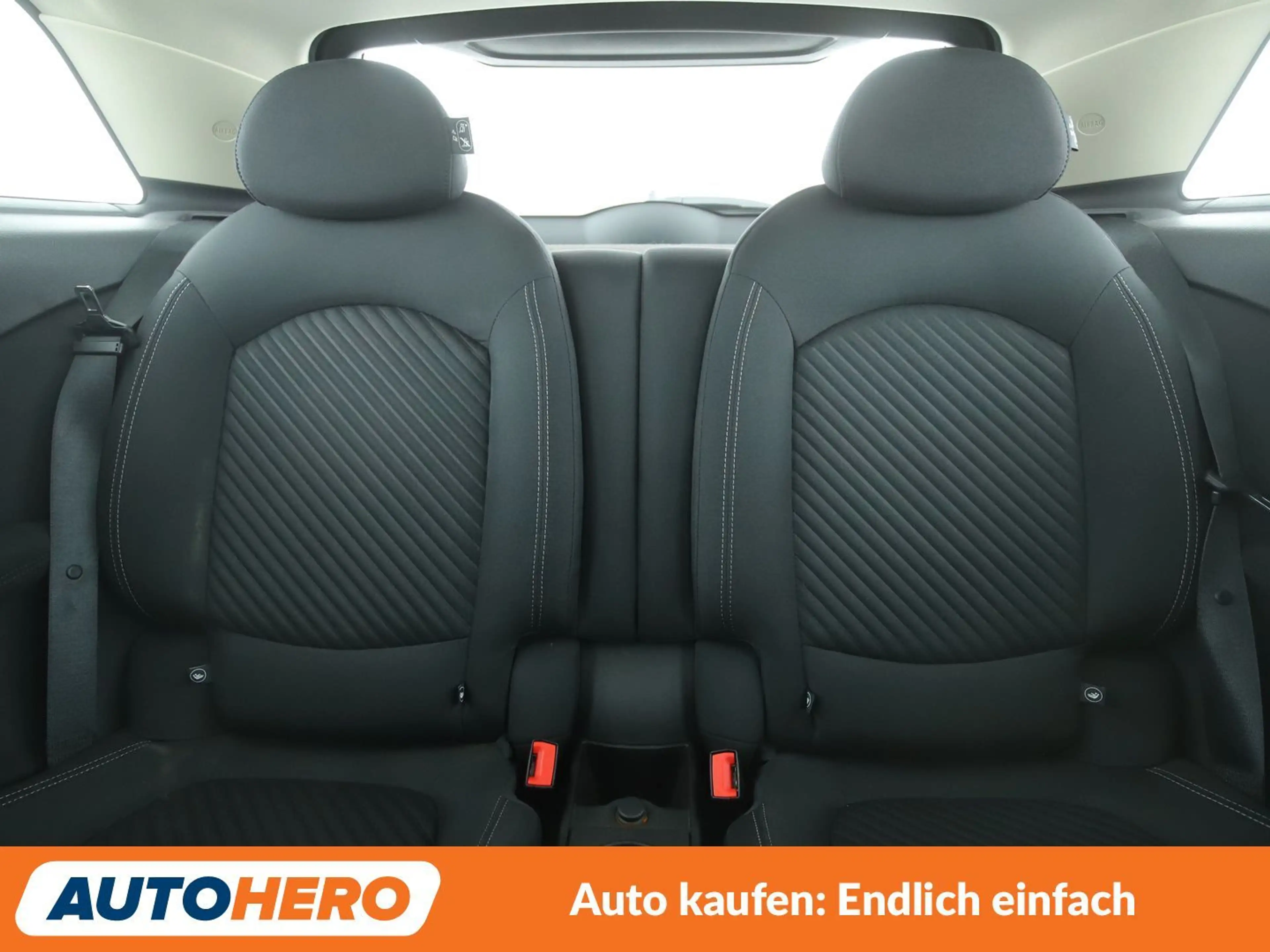 MINI Cooper Paceman Cooper ALL4 Aut.*NAVI*BI-XENON*TEMPO*PDC*SHZ* — photo 15
