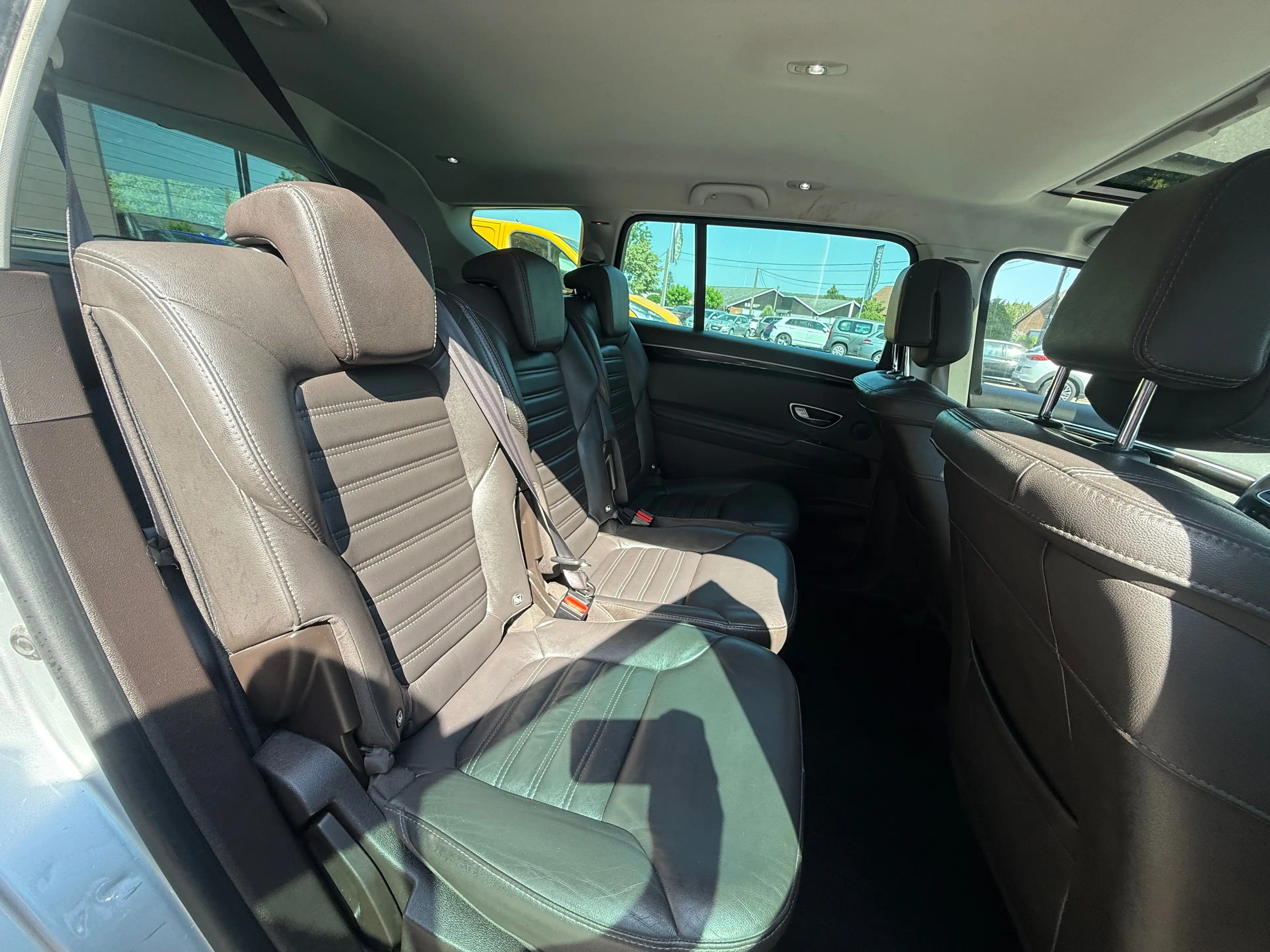 Renault Espace Espace 1.6d 7PLACES,BOÎTE AUTO,CAMÉRA,CRUISE,CLIM… — photo 9