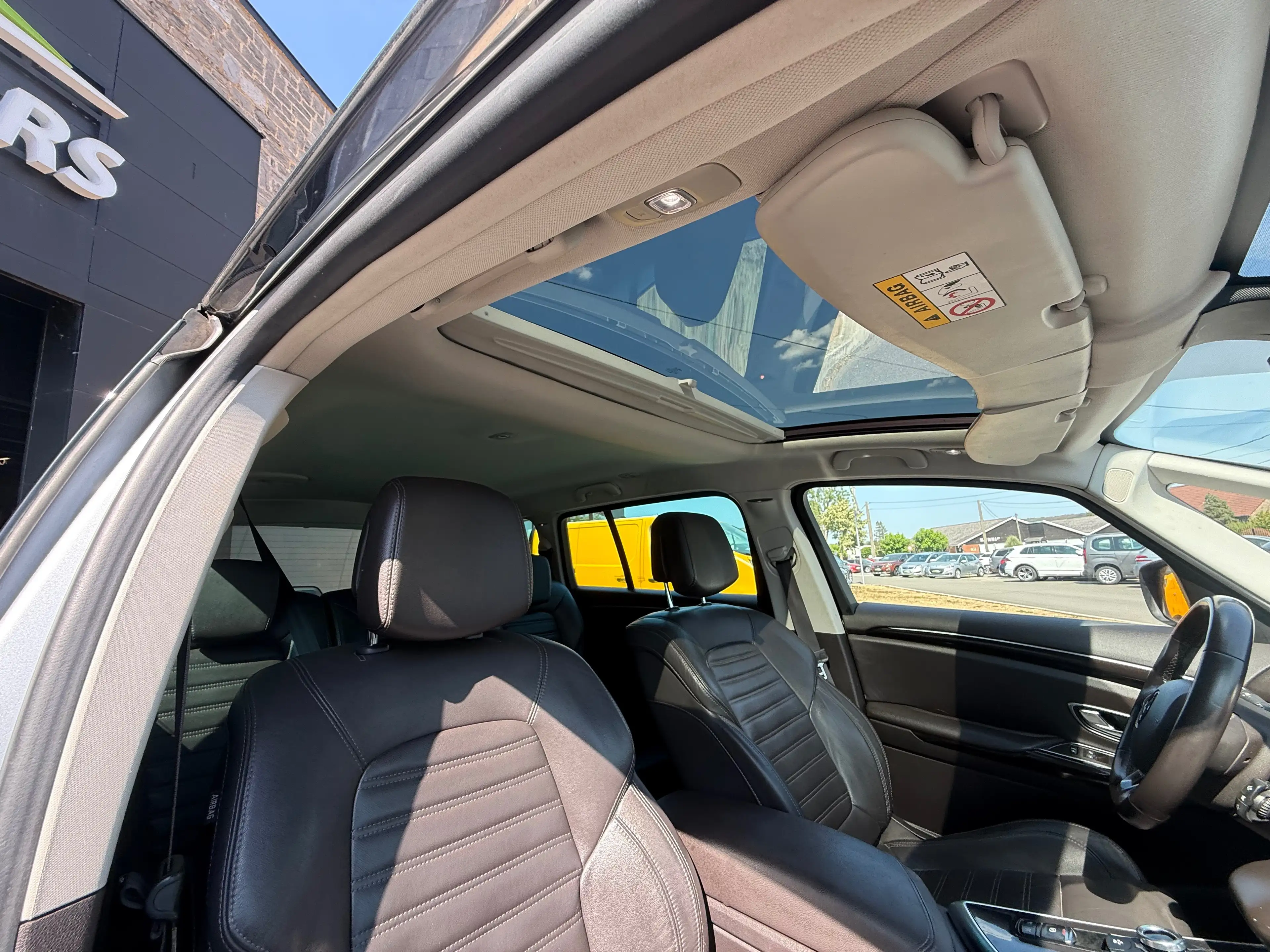 Renault Espace Espace 1.6d 7PLACES,BOÎTE AUTO,CAMÉRA,CRUISE,CLIM… — photo 8