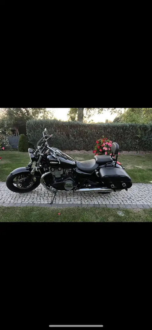 Triumph Thunderbird Storm - 1