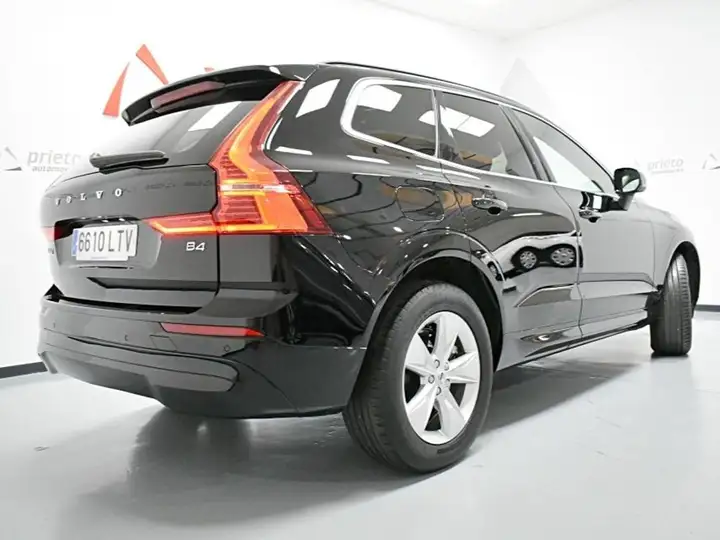 Volvo XC60 2021, foto 48