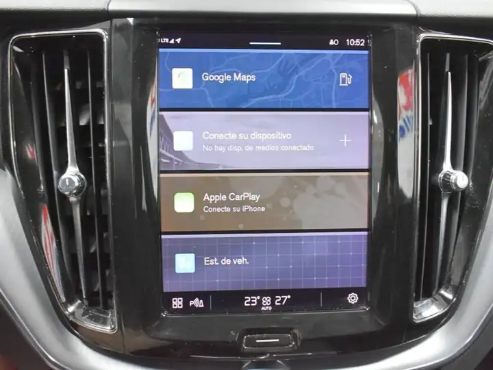 Volvo XC60 2021, foto 19