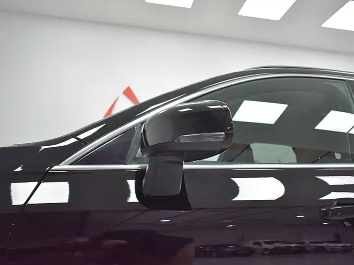 Volvo XC60 2021, foto 7