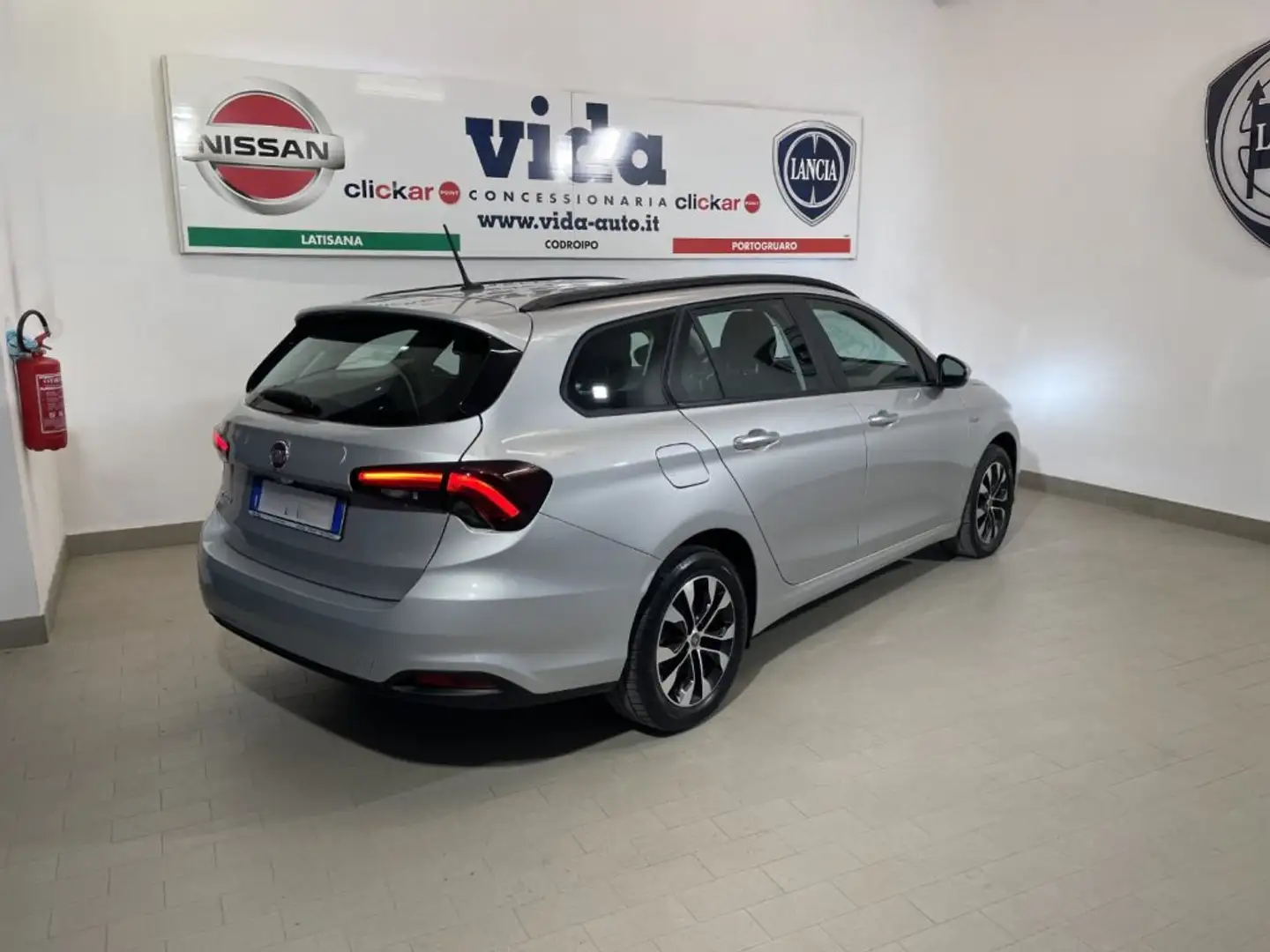 Fiat Tipo 1.3 Mjt S&S SW City Life OK NEOPATENTATI Grijs - 2