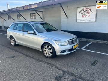 Estate CDI BlueEFFICIENCY Business Class Rijdt als