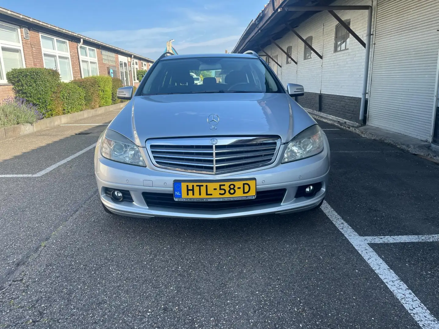 Mercedes-Benz C 220 Estate CDI BlueEFFICIENCY Business Class Rijdt als Grijs - 2