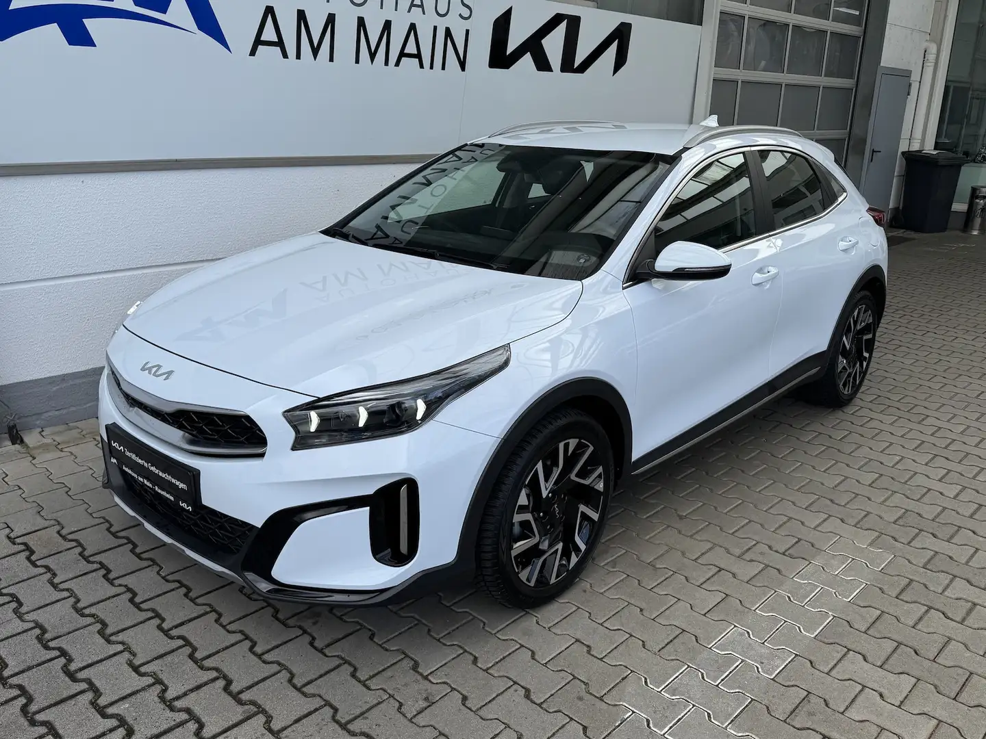 Kia XCeed 1.5T DCT SPIRIT | JBL Blanco - 2