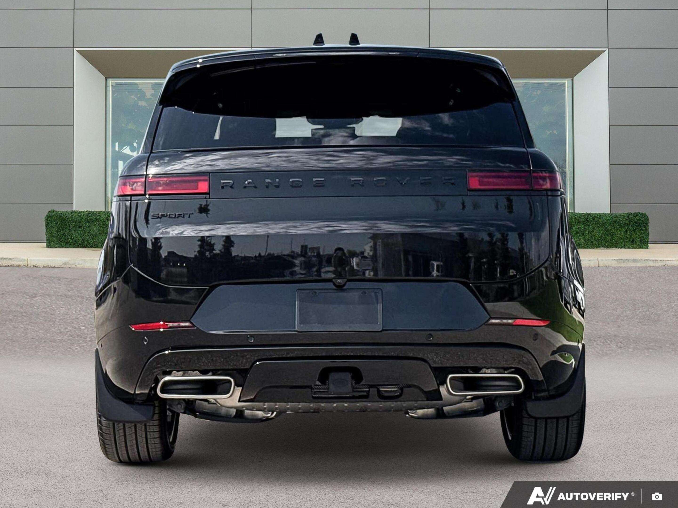 2026 Land Rover Range Rover Sport P400 Dynamic HSE thumb 6