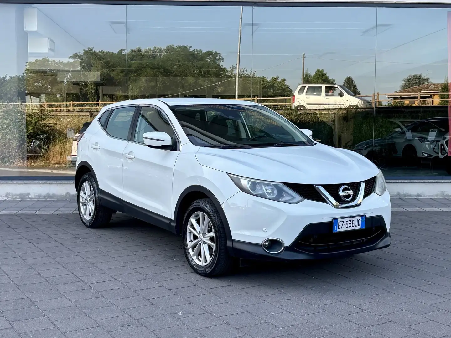 Nissan Qashqai Qashqai 1.2 DIG-T Acenta Bianco - 1