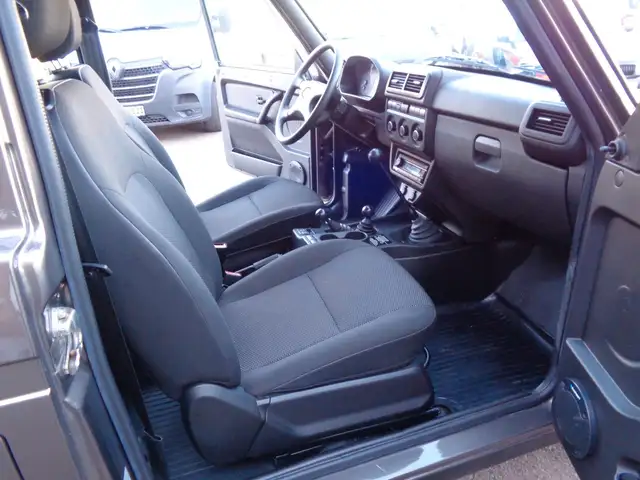 Lada Taiga view 10