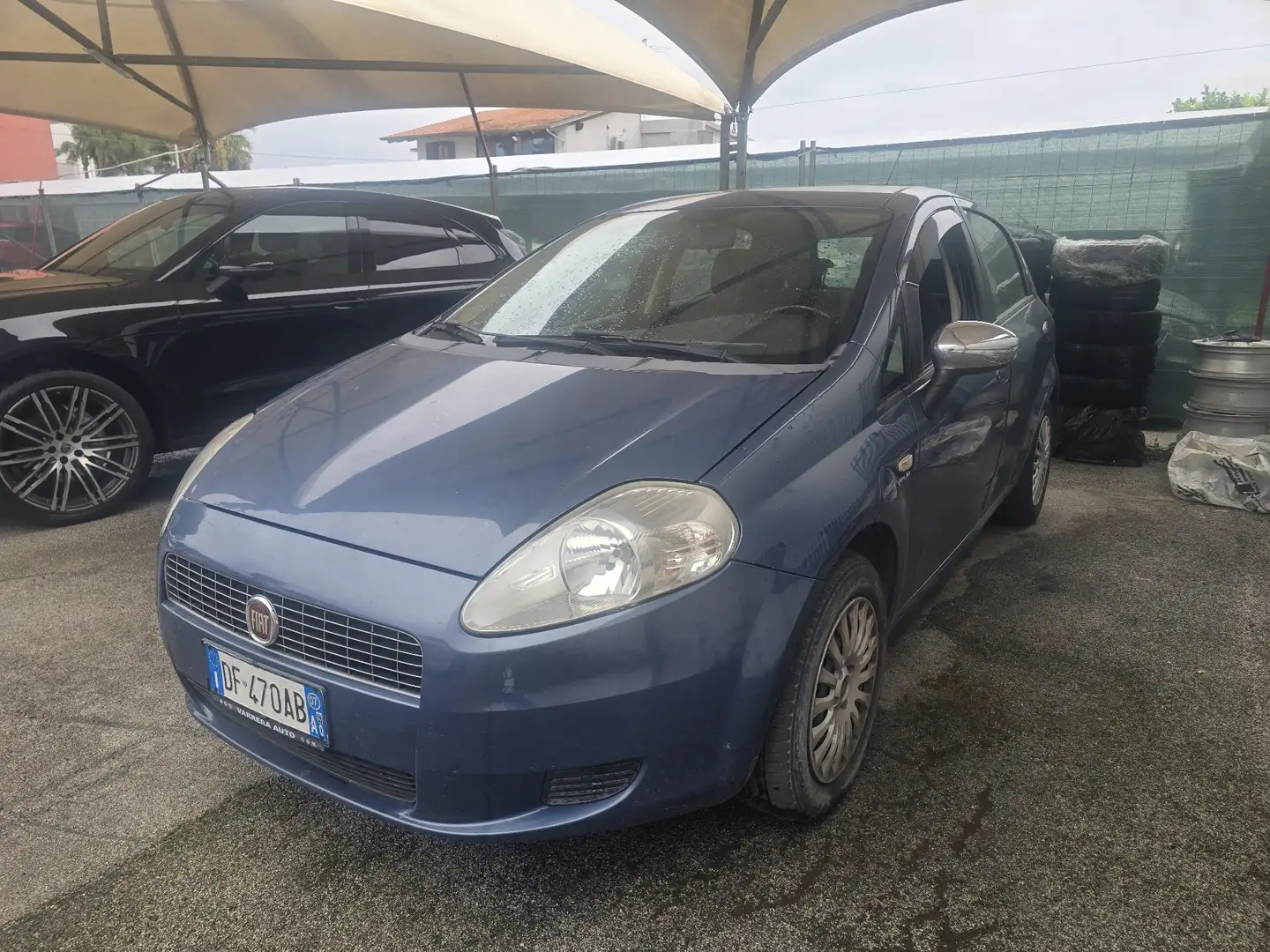 Fiat Grande Punto 5p 1.4 Active c/clima 77cv - 2
