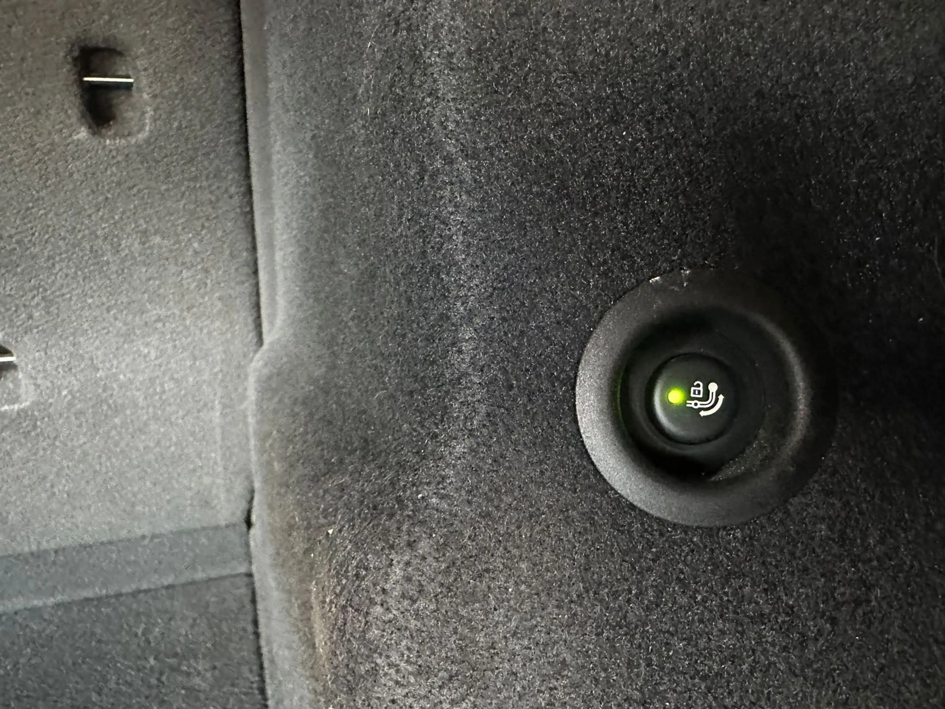 BMW 225 e xDrive AHK/LiveCockpit/Kamer — photo 15